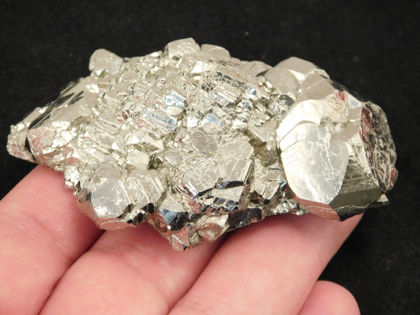 Dodecahedron PYRITE Crystal Cluster 100% Natural Peru 168gr