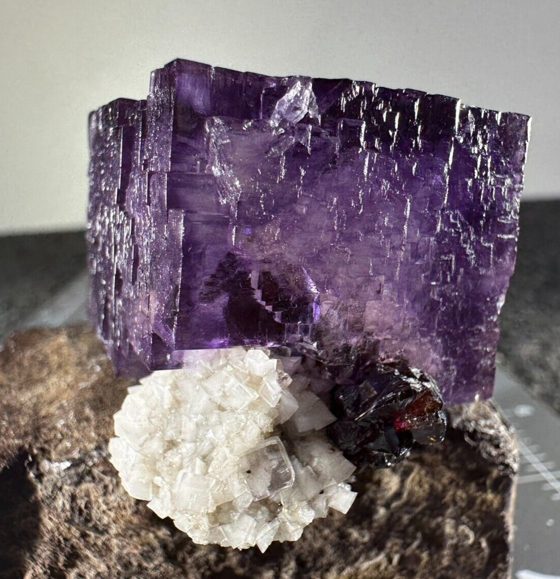 ➤1-5/8″ PURPLE FLUORITE CRYSTAL- SPHALERITE & DOLOMITE Elmwood Mine TN VIDEO➤411