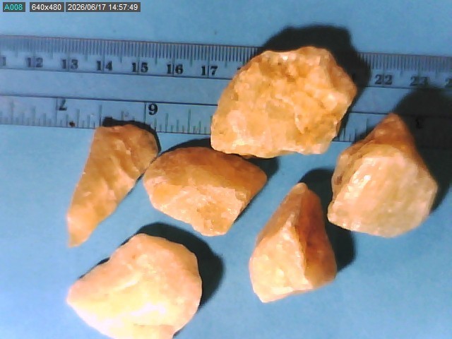 CALCITE SPECIMENS MIXED COLOR & SIZES LOT FROM UNKNOWN LOT #D122