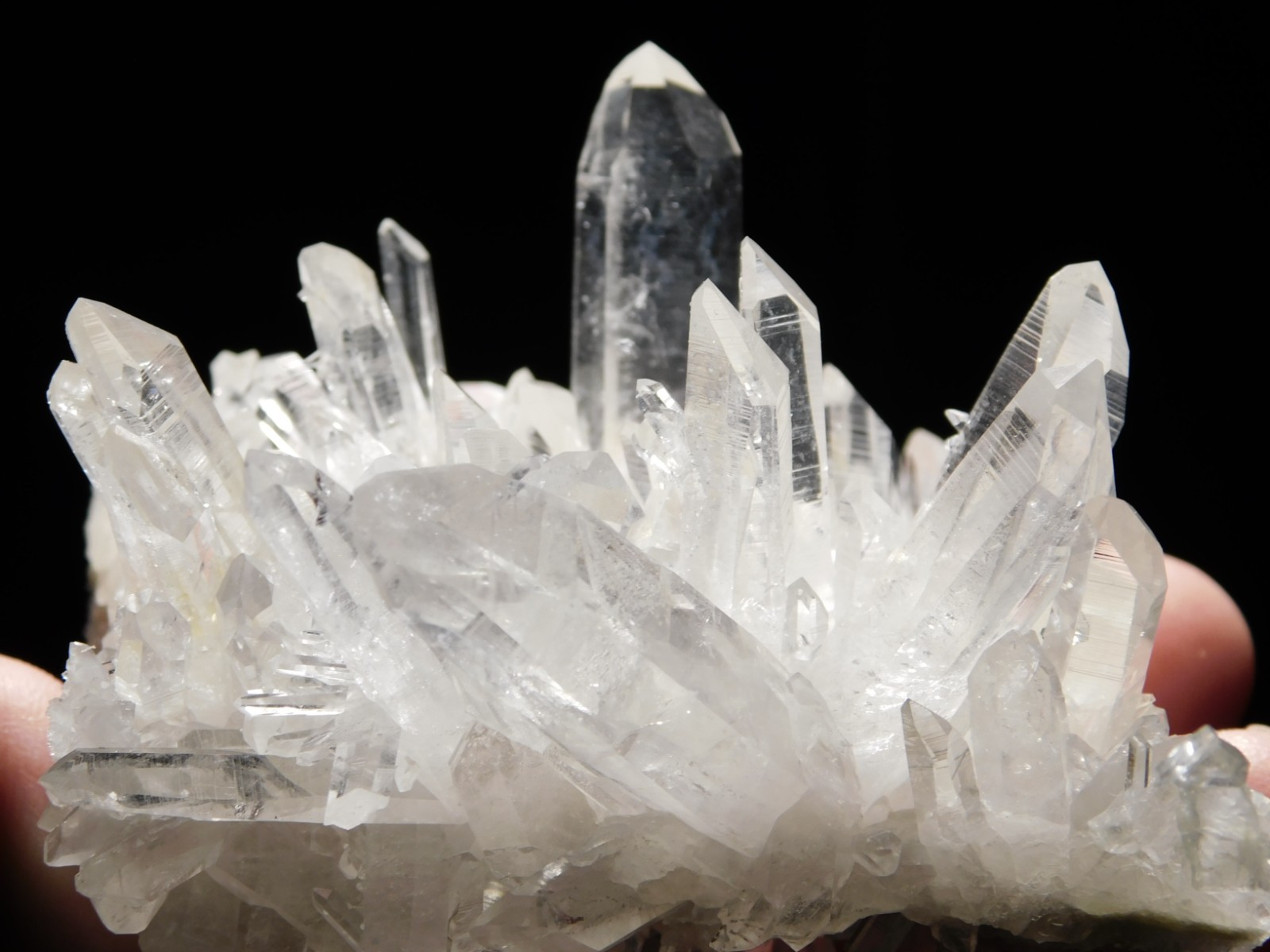 VERY TRANSLUCENT Quartz Crystal Cluster Collier Creek ARKANSAS 147gr