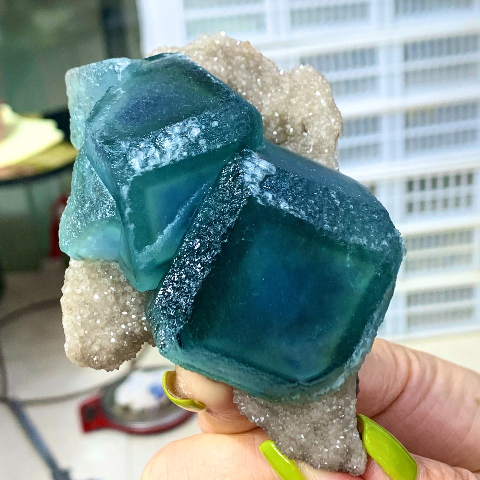 292G Natural Green Phantom Cube fluorite crystal mineral specimen/xianghualing