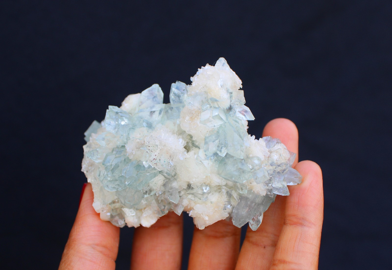 POINTED GREEN APOPHYLLITE CRYSTALS ON STILBITE MINERALS SPECIMEN