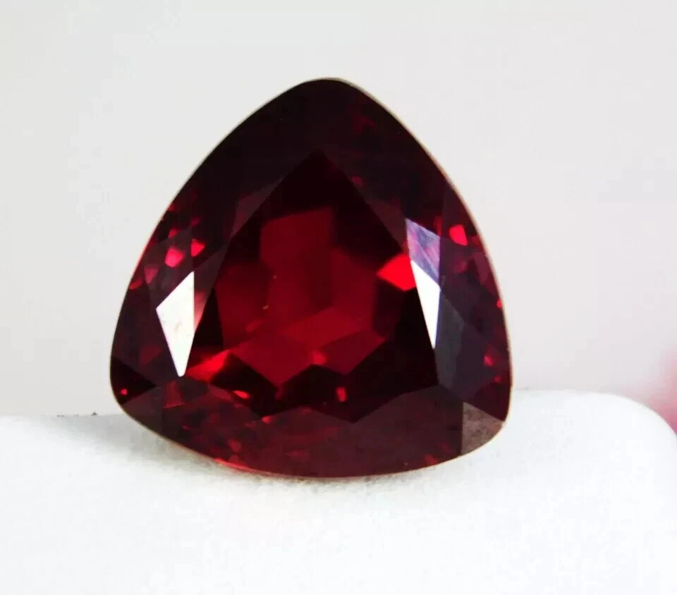 AAA+ Blood 9.20 Carat Natural Burma Red Ruby Gemstone For Anniversary Gift