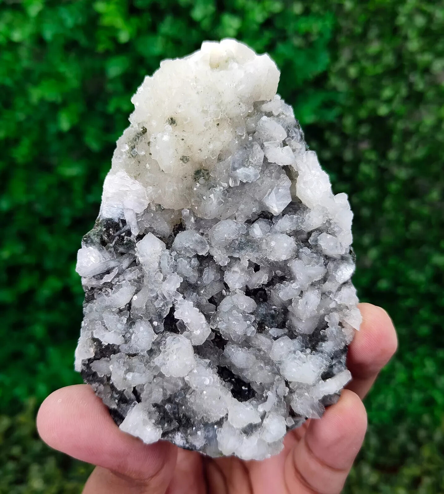 205g Natural Stilbite and Apophyllite on Base Mineral Specimen