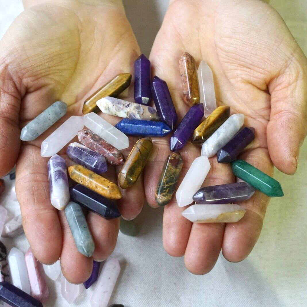 100Pcs Tiny Quartz Crystal Jasper Double Points Wand Diverse Rock Tumble Healing