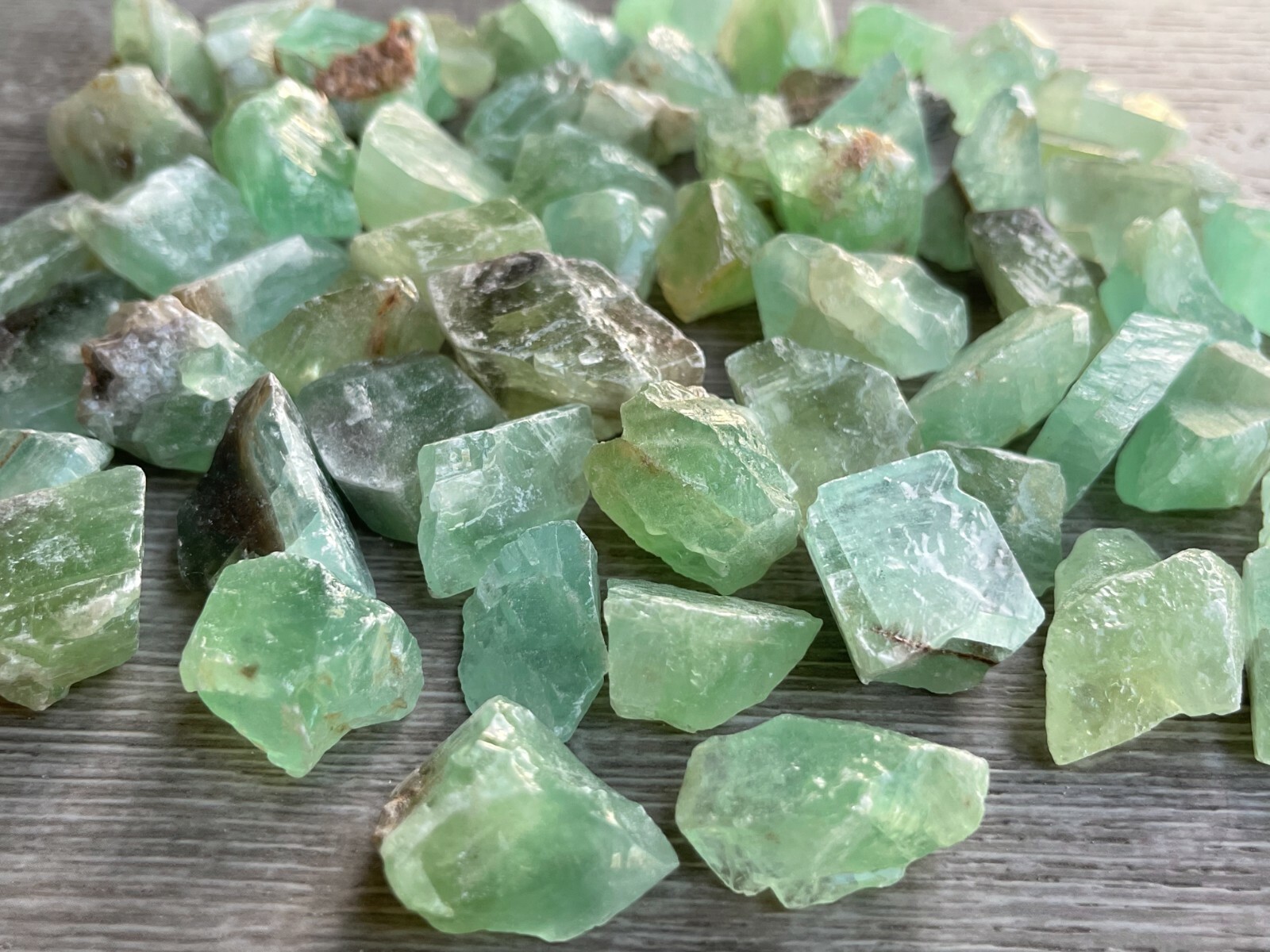 Small Green Calcite Rough Stones, 0.75″-1.25″ Raw Calcite Green Chips, Bulk Lot