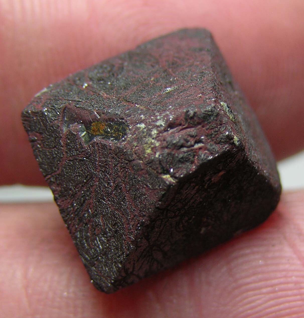 #16 Pakistan 27.15ct Natural Octahedron Magnetite Crystal Specimen 5.40g 17mm