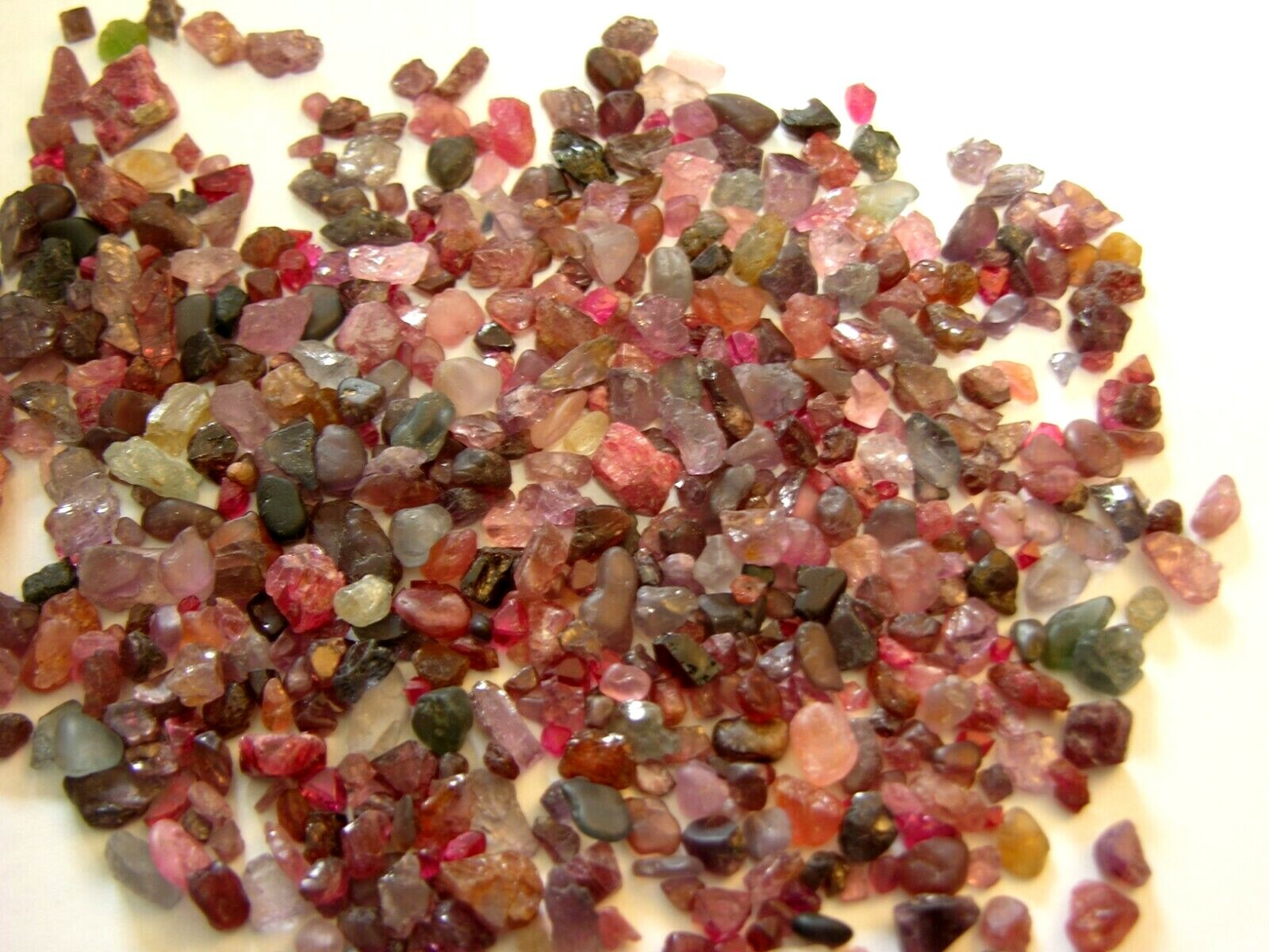 Spinel gem crystal mixed color grade Sri Lanka 4 carat lots 2-4 piece