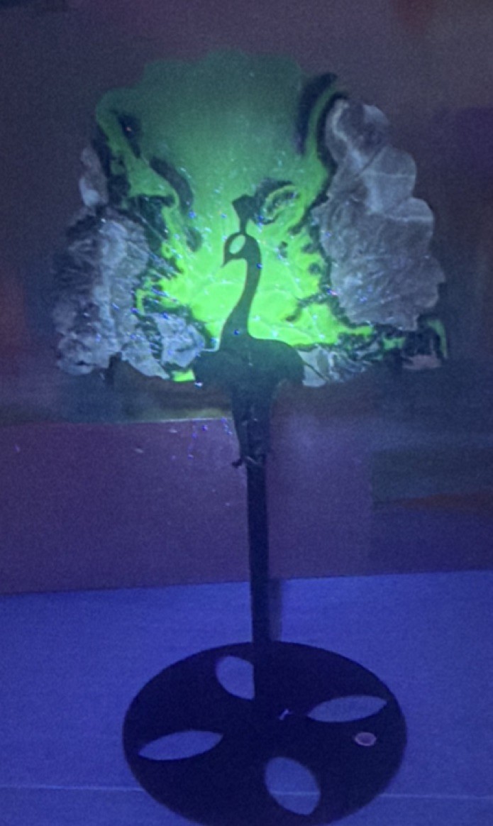 Volcano agate Peacock, Crystal Stone on a stand UV active ￼