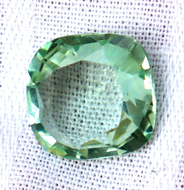 Natural Green Sapphire 4.05 Ct Cushion Cut Certified Loose Gemstone