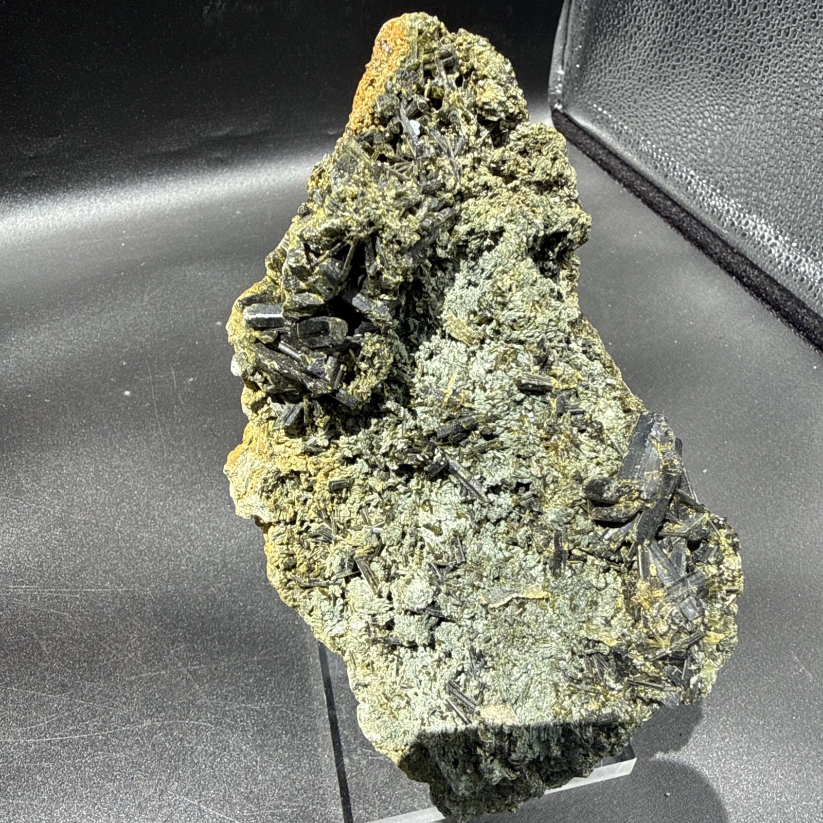 2.5 Lb Large Natural Epidote On Matrix From Pakistan. A+ Specimen,Minerals,Gems.