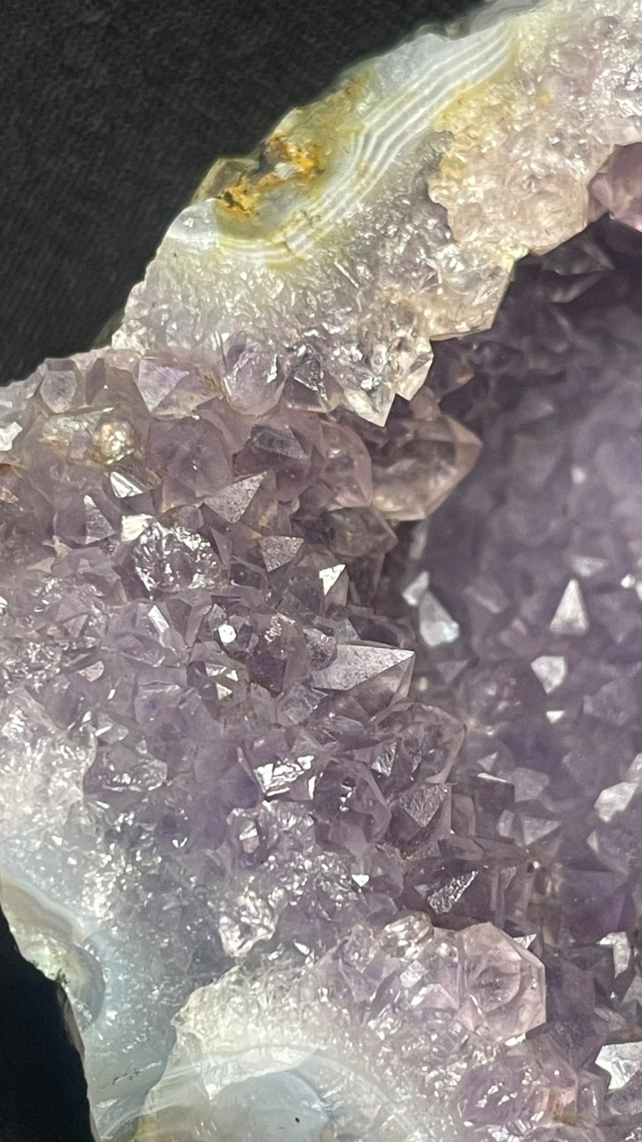Stunning amethyst crystal W/ agate design in formation of geode specimen
