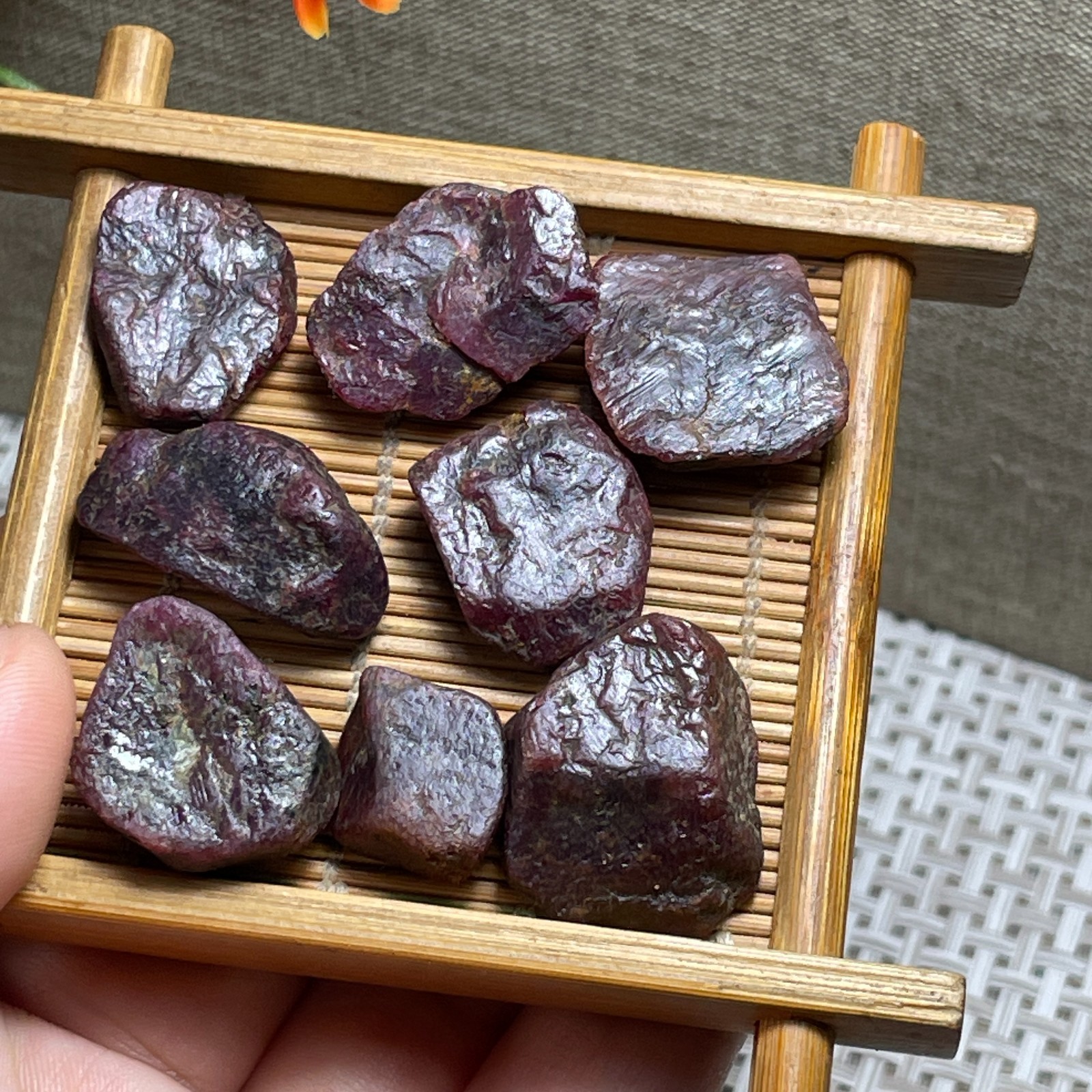 1kg Ruby Corundum stone – Red Sapphire Unprocessed Random shipping