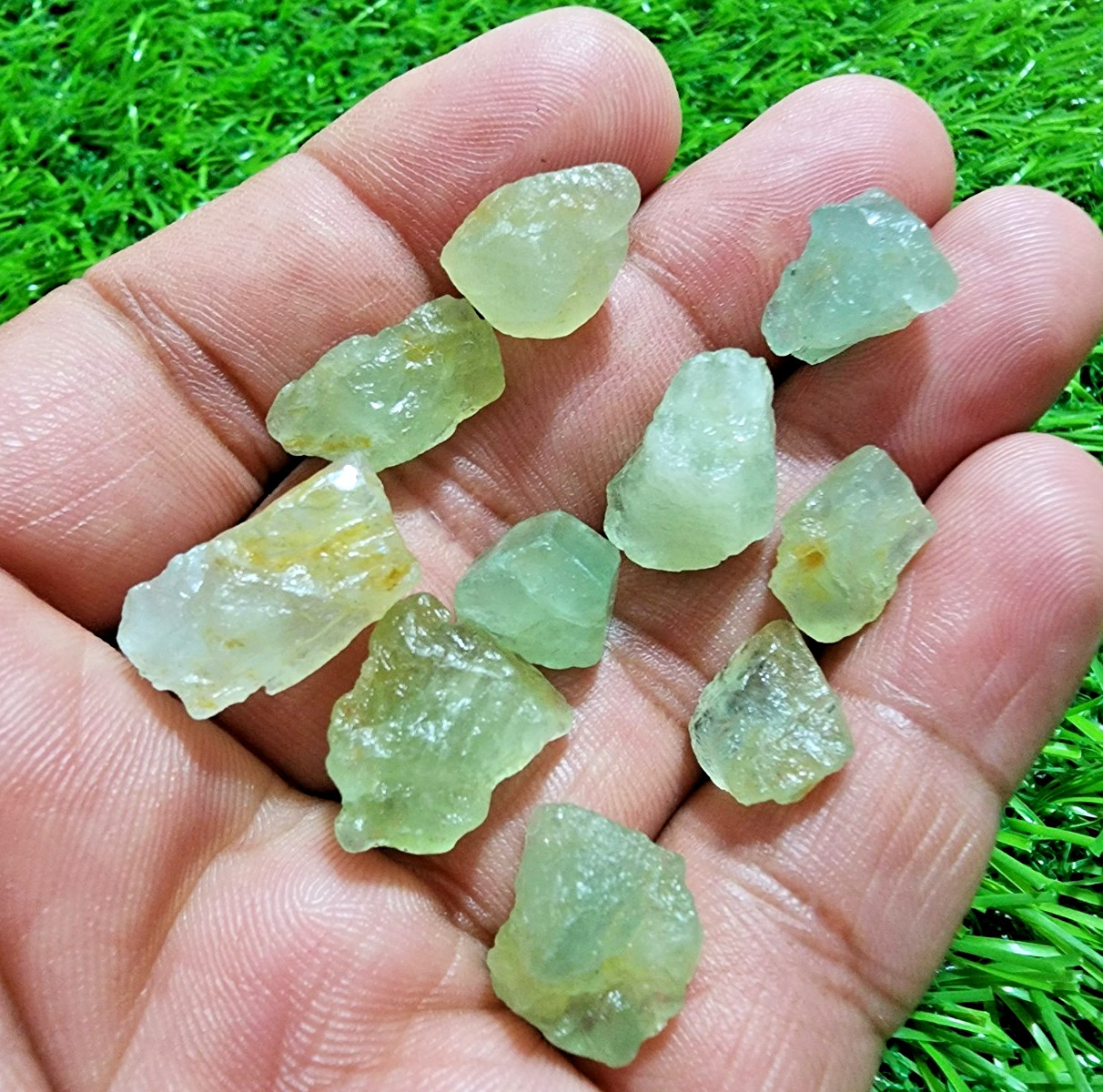 10 Pcs Gorgeous Blue Aquamarine Gemstone Rough Lot 10-19mm Aquamarine Raw Stones