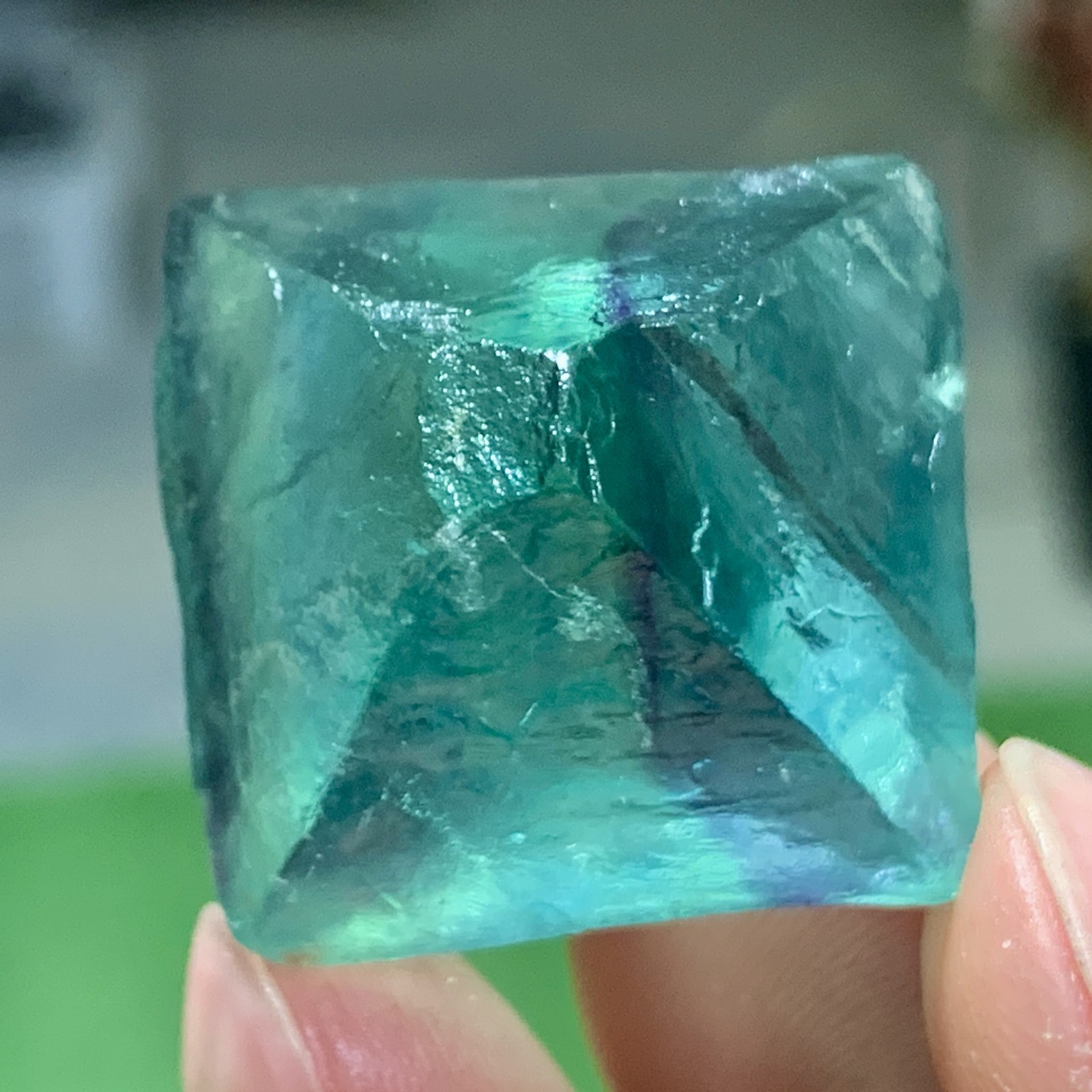 23G Rare transparent blue green fluorite cubic mineral crystal sample/China
