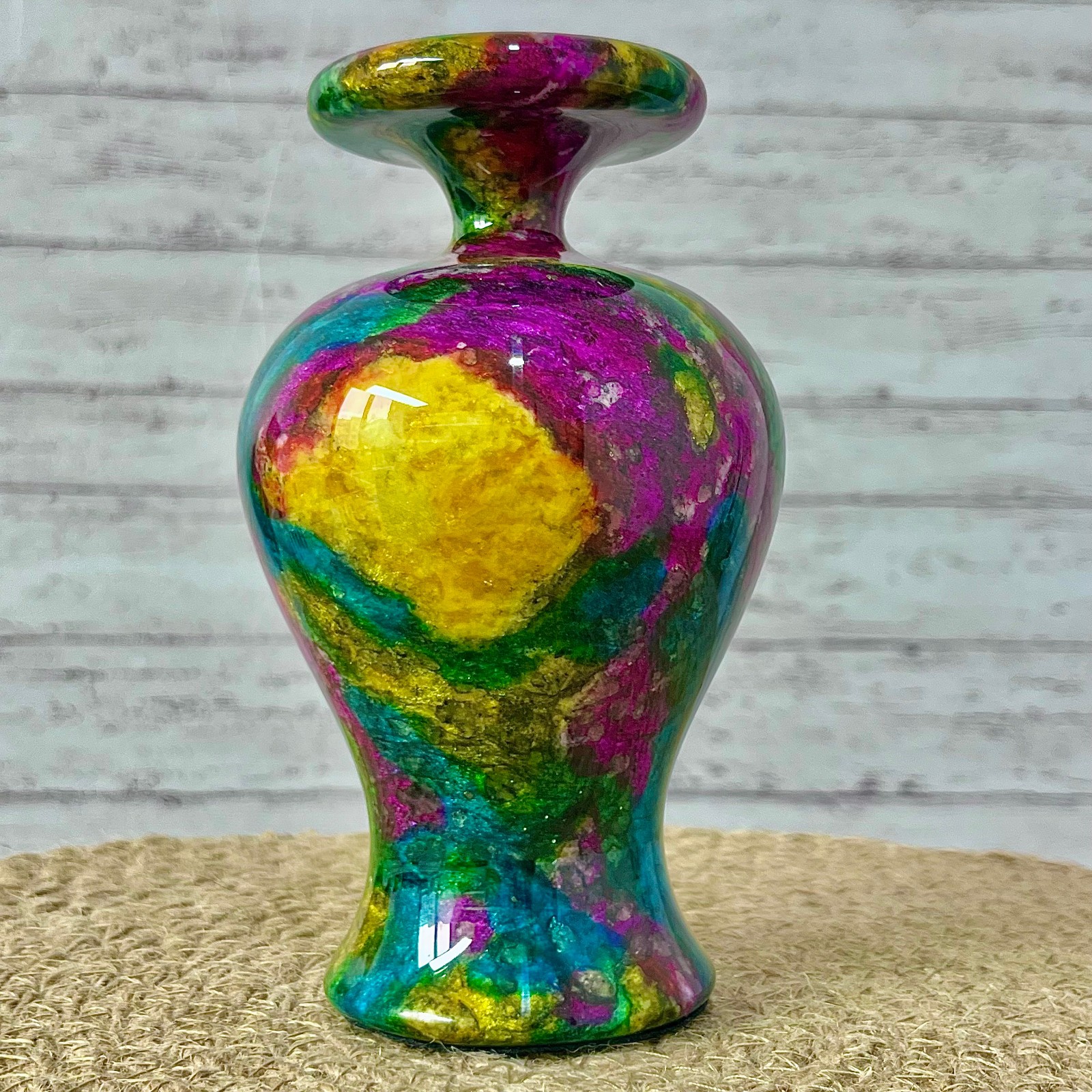 Small Neck Polychrome Jade Vase Single Stem Flower Arrangement Ornament 870 g