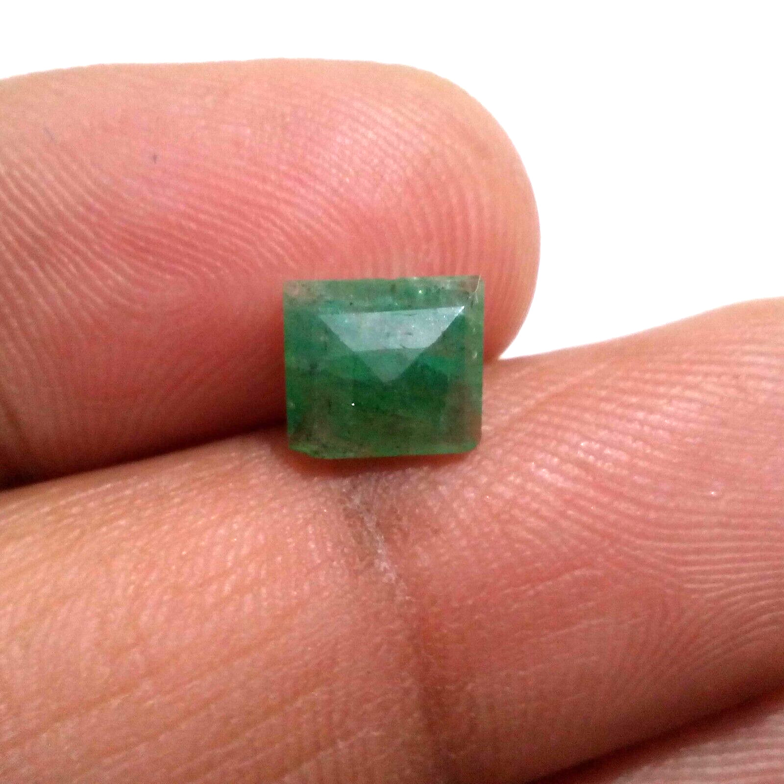 Natural Green Zambian Emerald Octagon Shape 1.70 Crt Top Faceted Loose Gemstone
