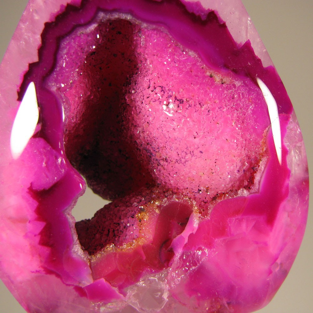 3.5″ PINK AGATE & QUARTZ Crystal Polished Pear Point – Brazil