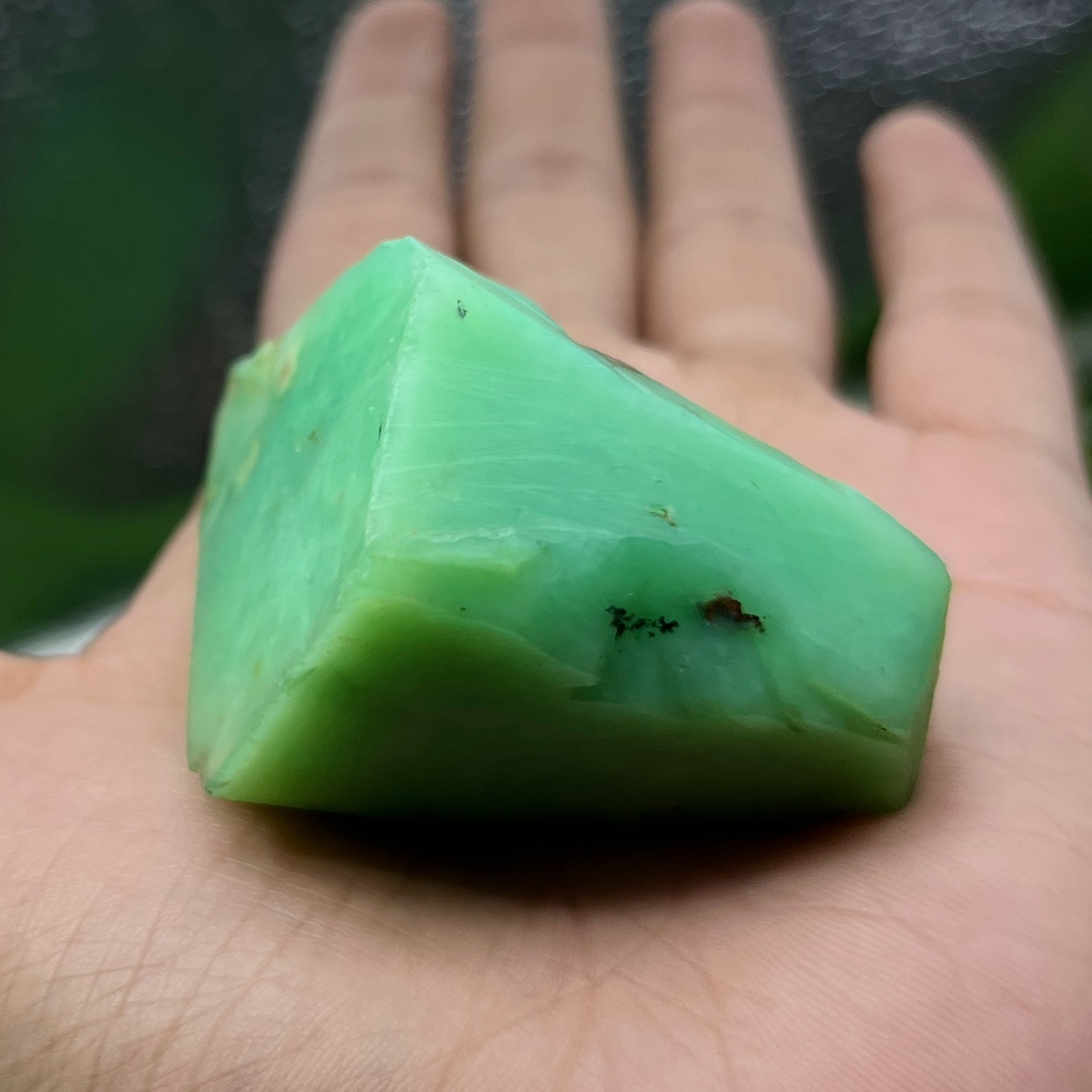 Rare Green Chrysoprase Rough Stone 449Ct Natural Gem Specimen Nugget