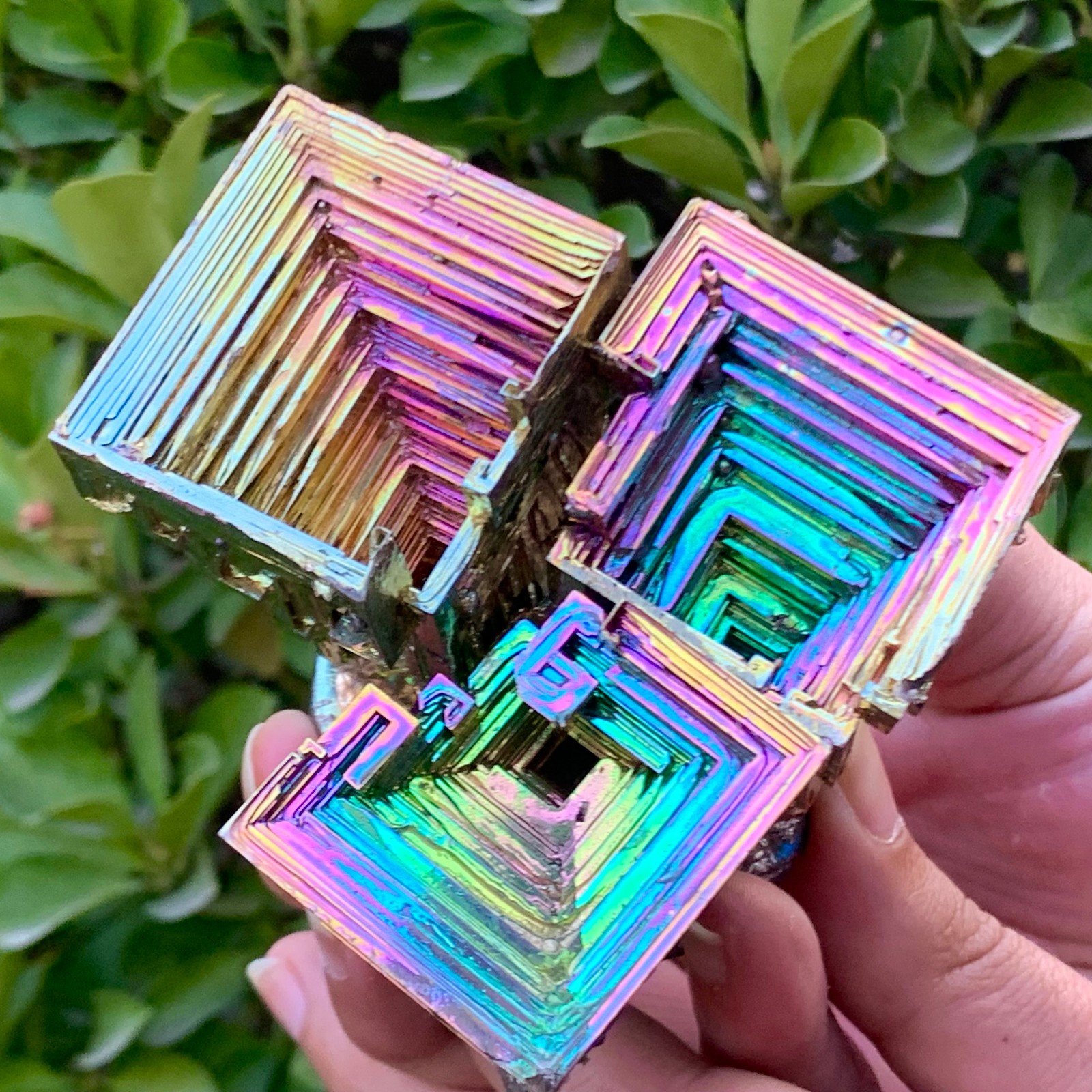 1.63LB ram Bismuth rainbow crystal elementBi gemstone Mineral specimen healing