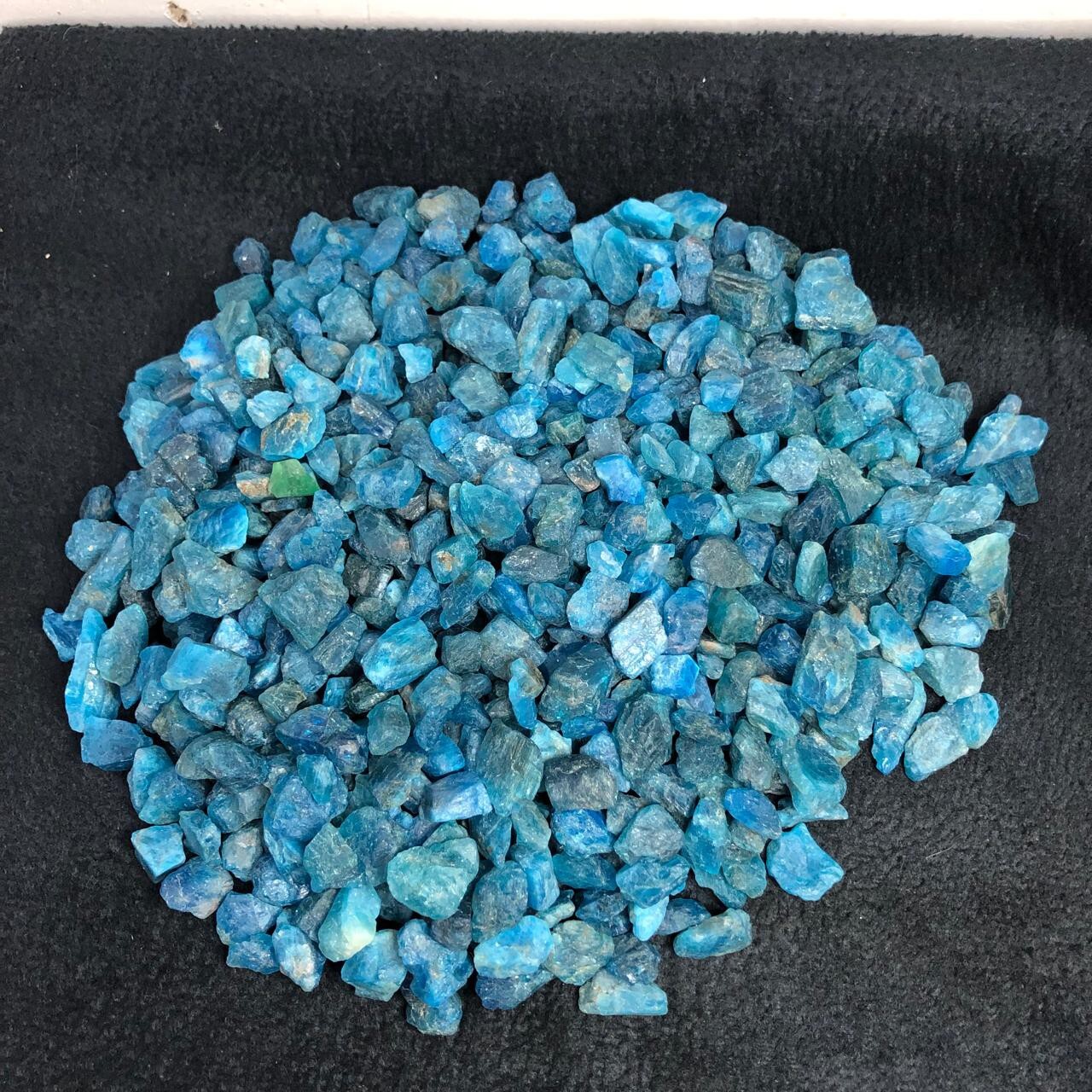 1 kg Beautiful Blue 💙 Appetite Rough From Brazil