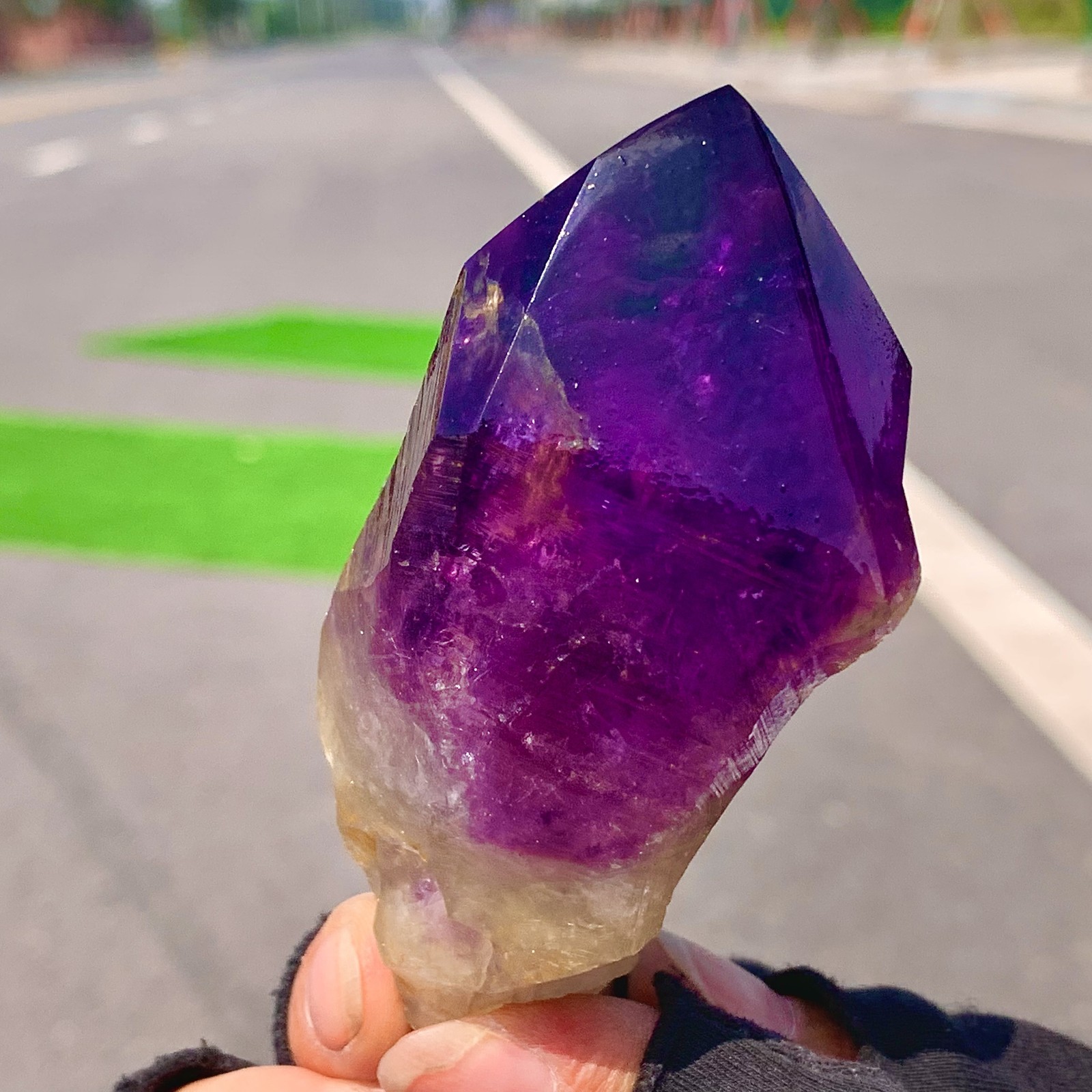 151G Natural Amethyst Quartz Crystal Single-End Terminated Wand Point Healing