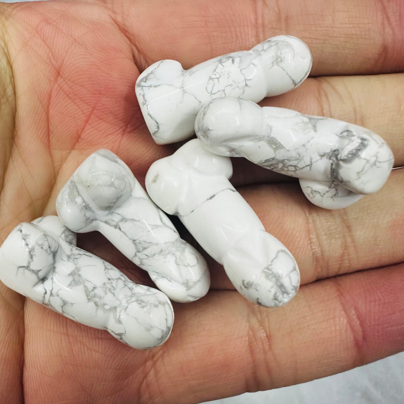 5PC Natural Howlite Carved Genitalia Quartz Crystal Energy Reiki Healing Gift