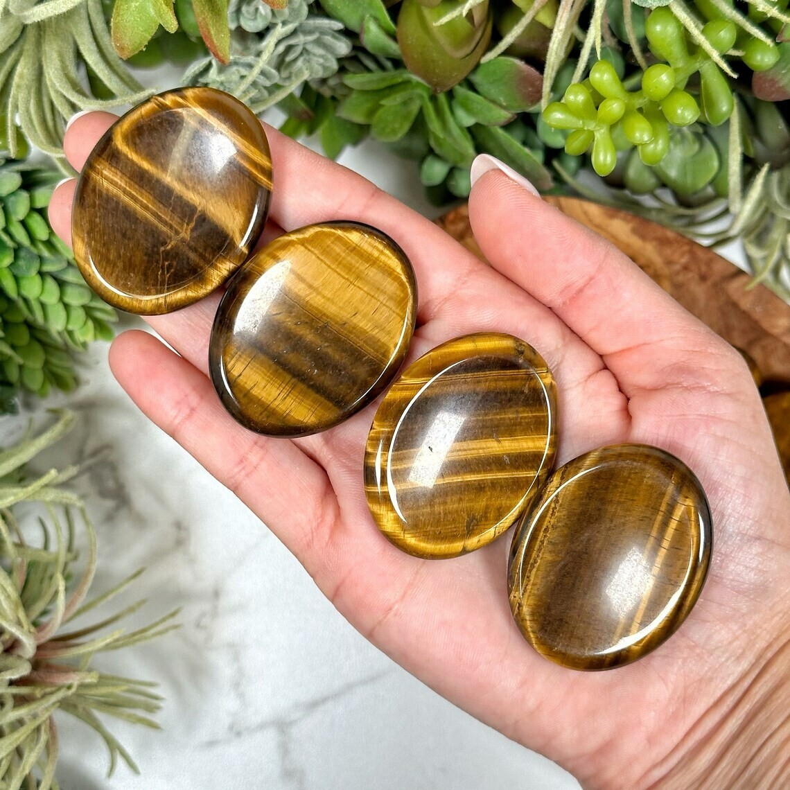 Tigers Eye Worry Stone Healing Reiki Natural Crystal Pocket Palm Gemstone Gifts
