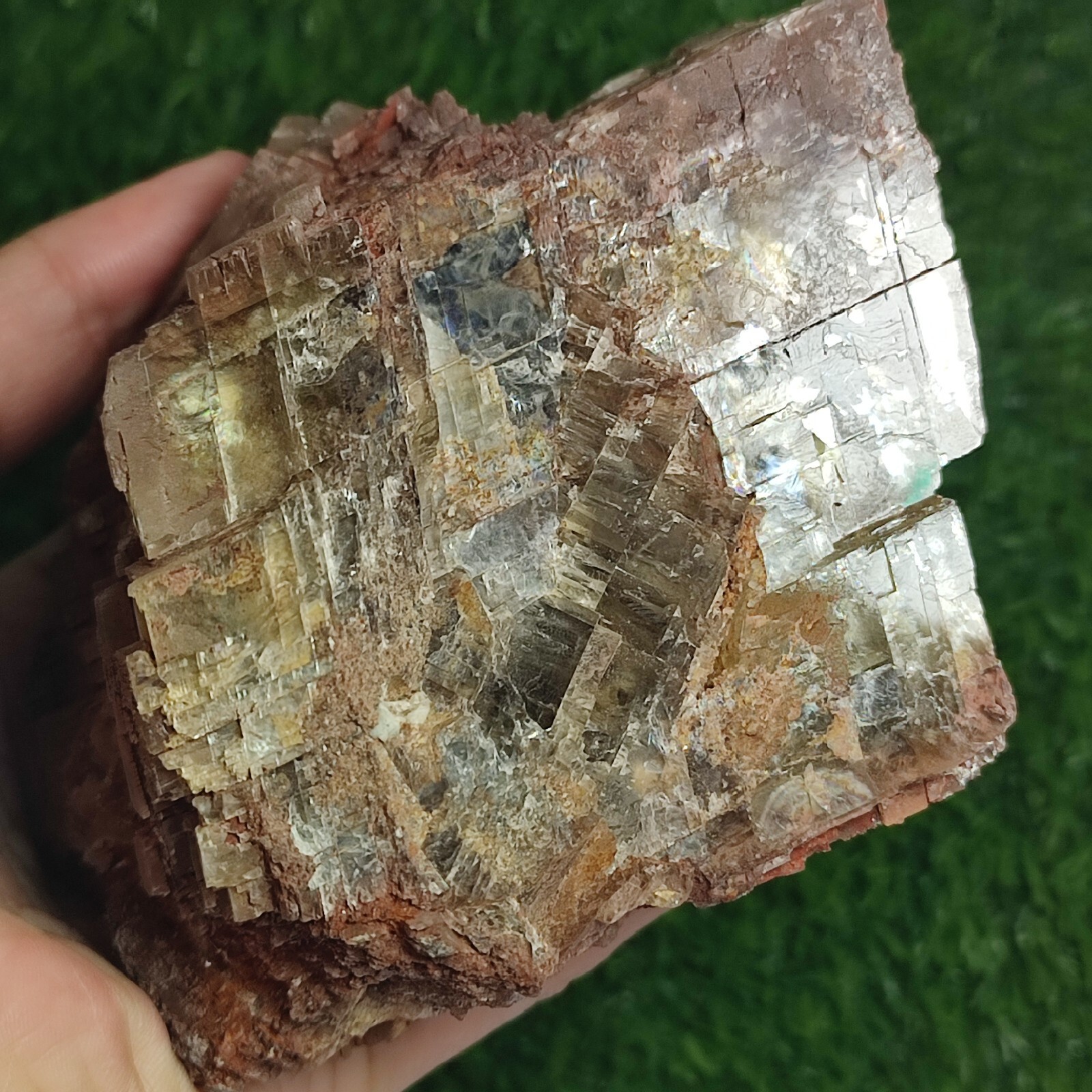1.4-kg Gemmy Orthoclase War Feldspar Crystal With Complete Growth & Huge Size.