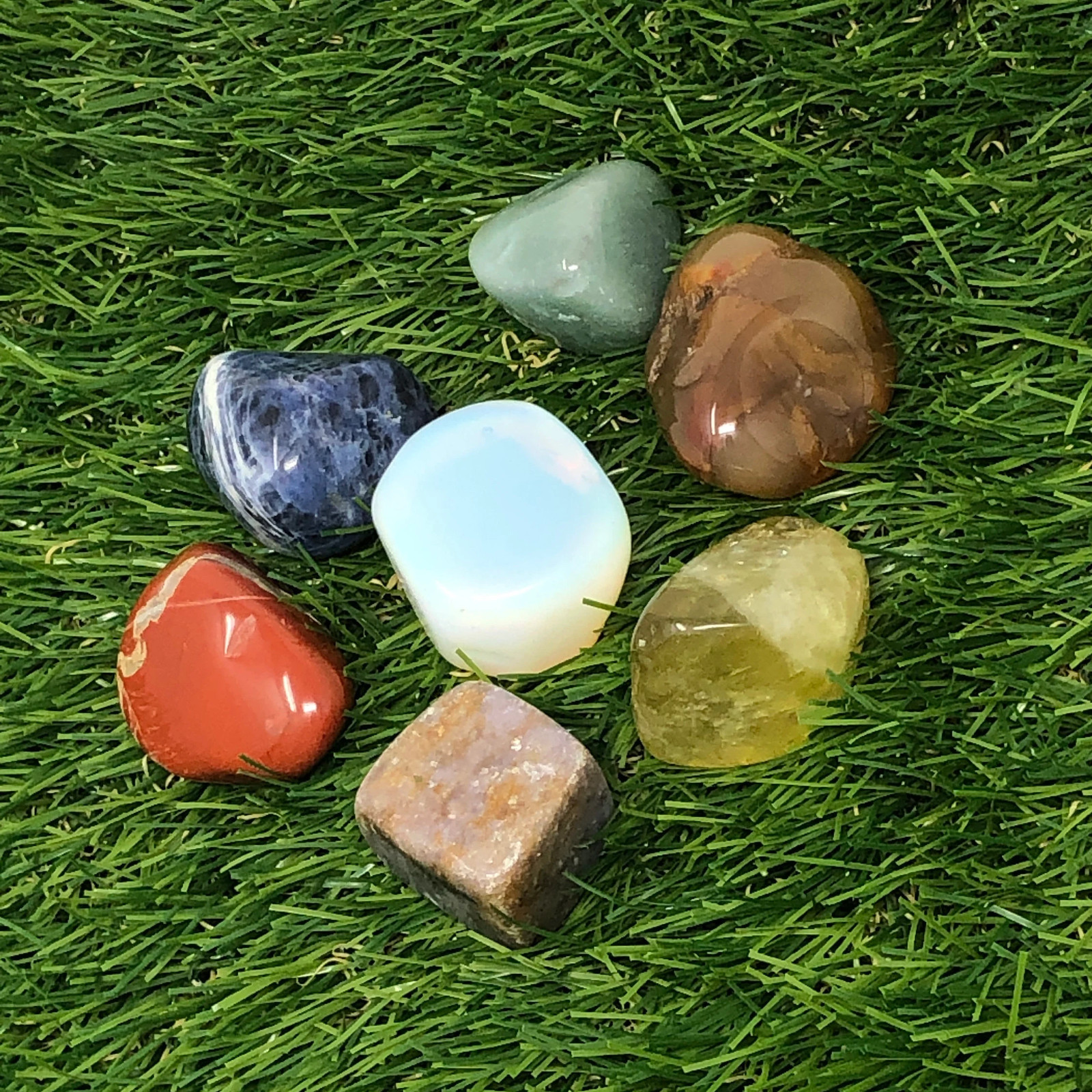7-Chakra Crystal Set, Raw and Polished Stones, Selenite Satinspar Plate