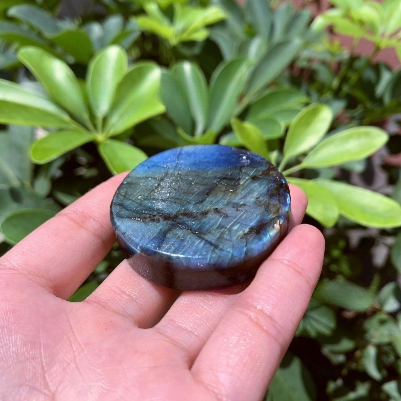 Hand Carved Labradorite All-Seeing Eye Carving Crystal Healing Ornament*1pcs