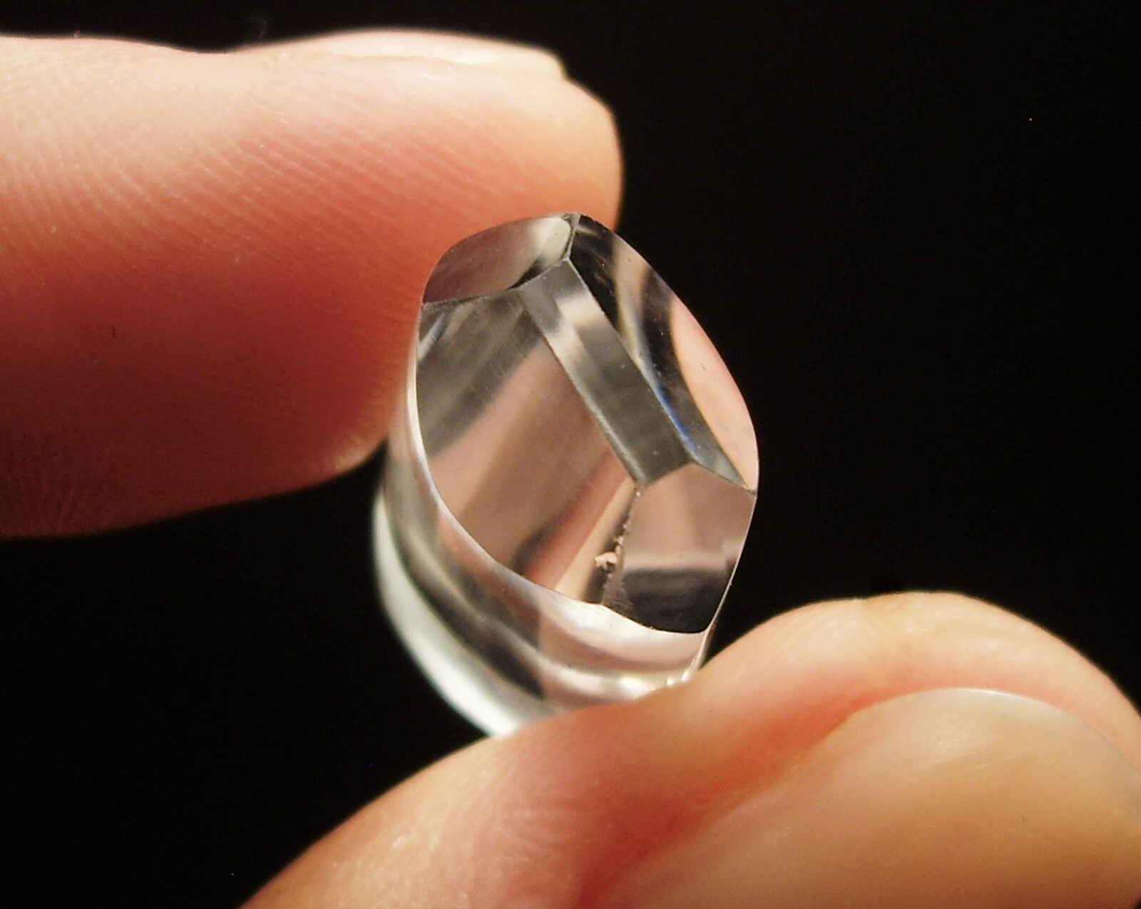 Feathery Blue Internal Light Refraction Phantoms In Super Clear Quartz 23.3cts