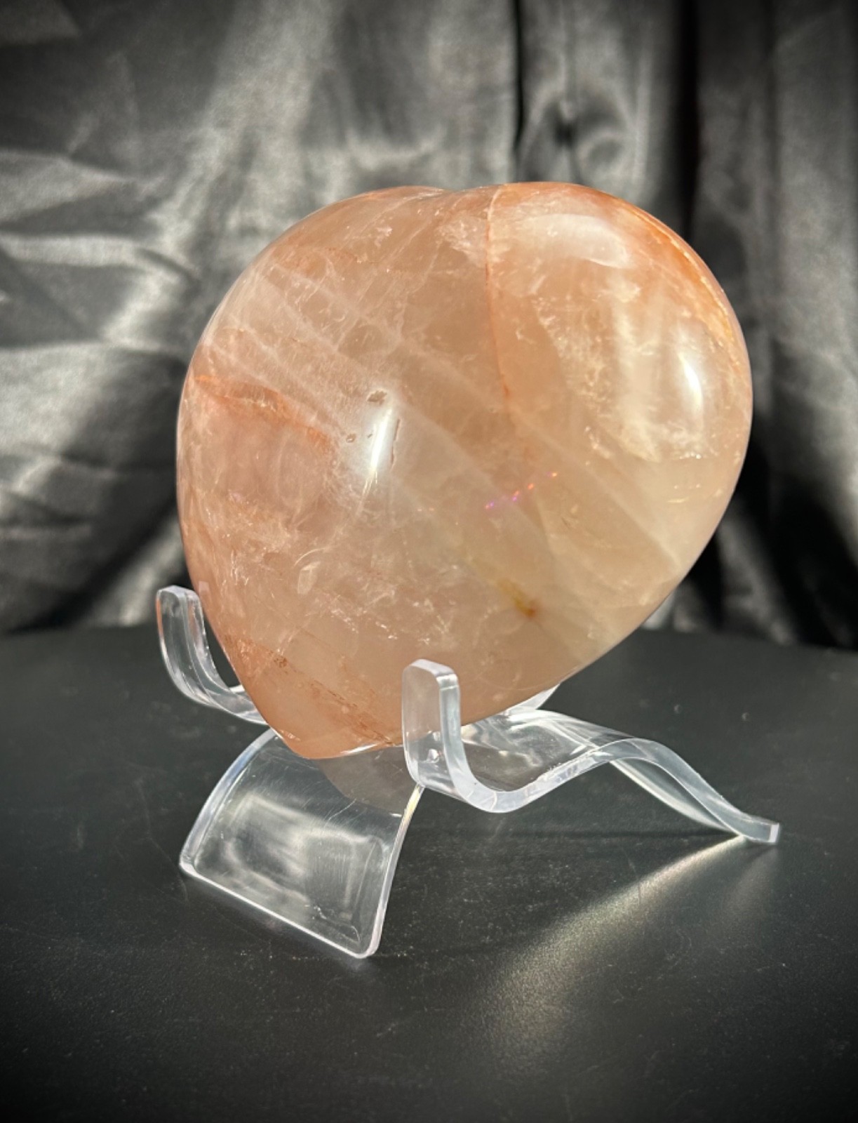 3.63″ Hematoid Quartz Heart Carving With Acrylic Stand 1lb 1.2oz