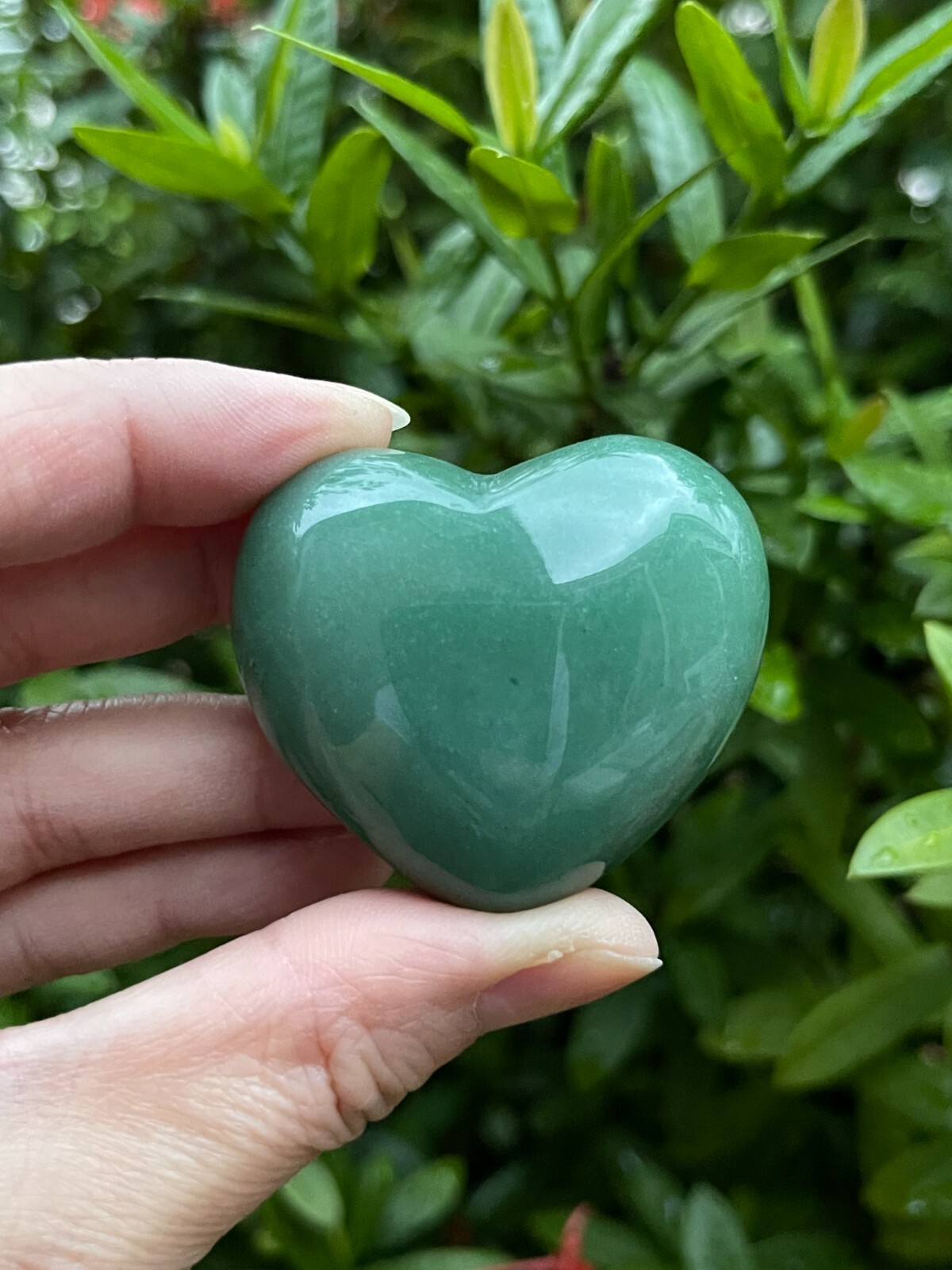 Large Green Aventurine Heart, 1.75″ Polished Green Aventurine Puffy Heart, Bulk