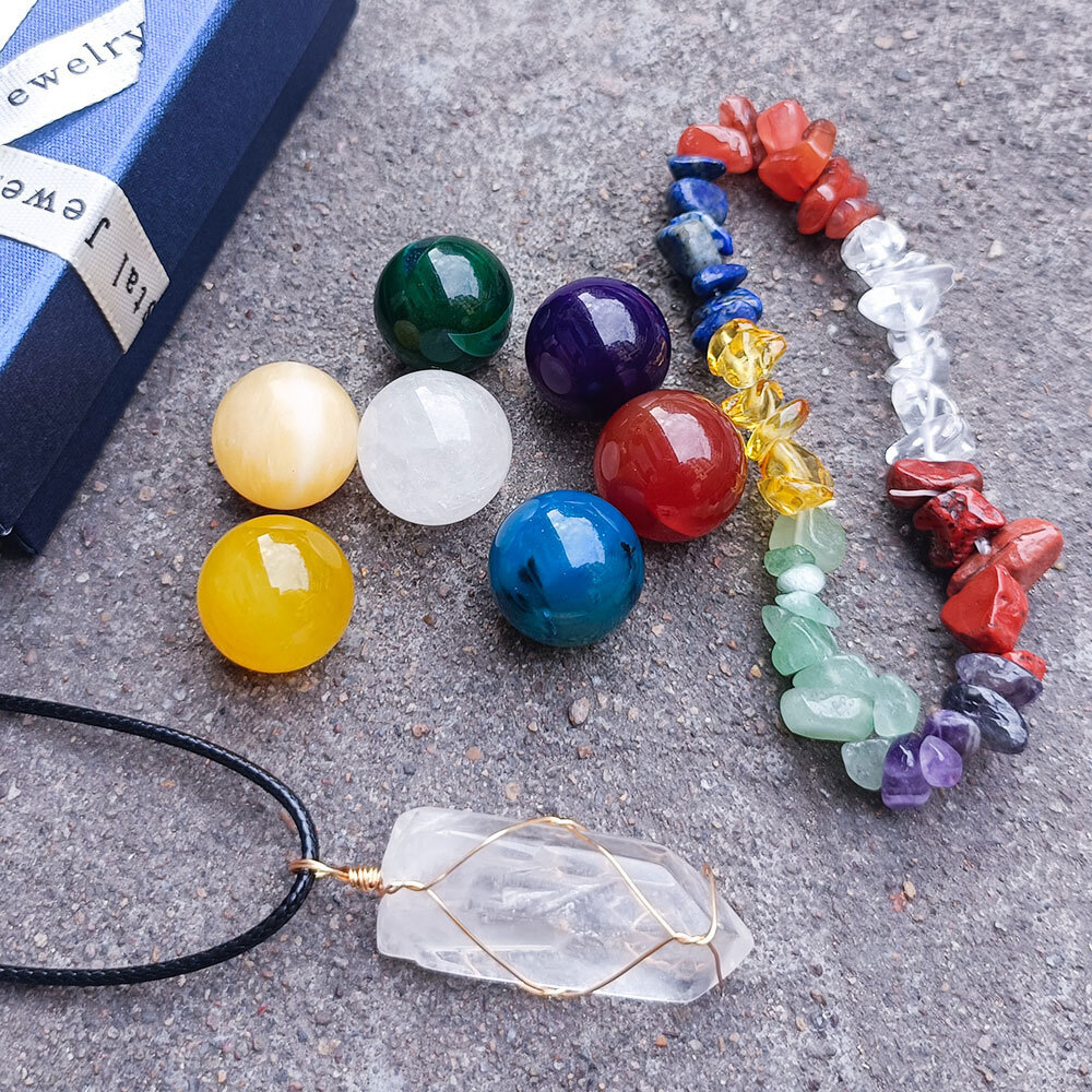 Spiritual Meditation Crystal Heart Healing Crystal 7 Chakra Tumbling Stone Set
