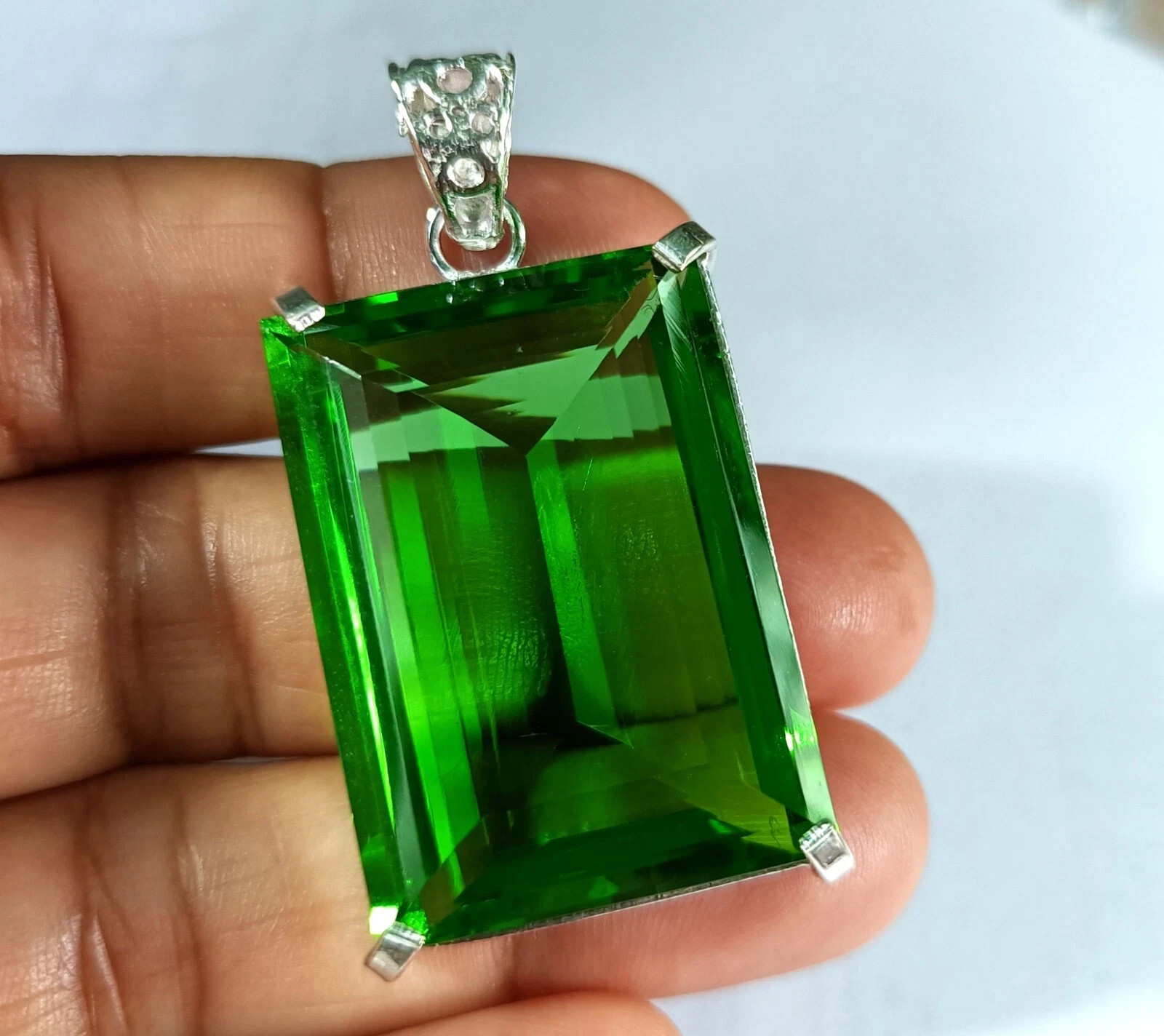 Lab-Created 95 Ct Brazilian Green Peridot 925 Solid Silver Pendant Loose Gems