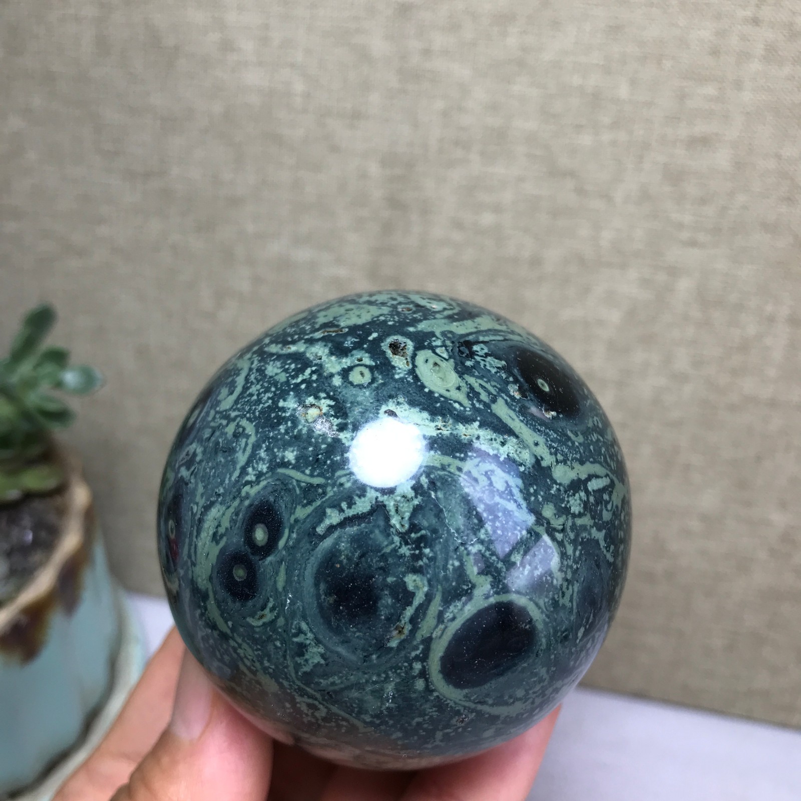 Top Natural Green Kambaba jasper quartz crystal sphere ball healing 328g A4813