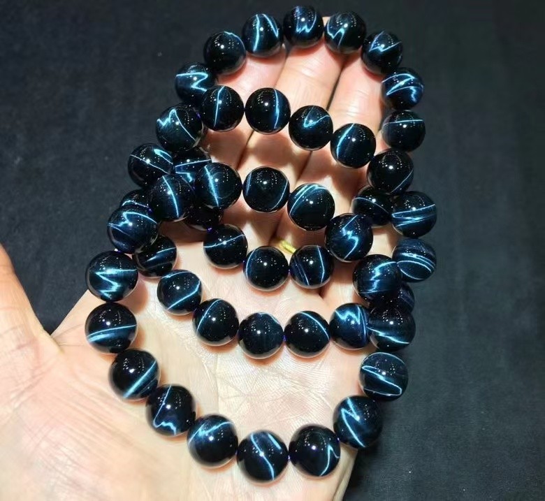 Natural blue Tiger’s Eye Stone Crystal Bead Bracelet Adult Collector’s Item