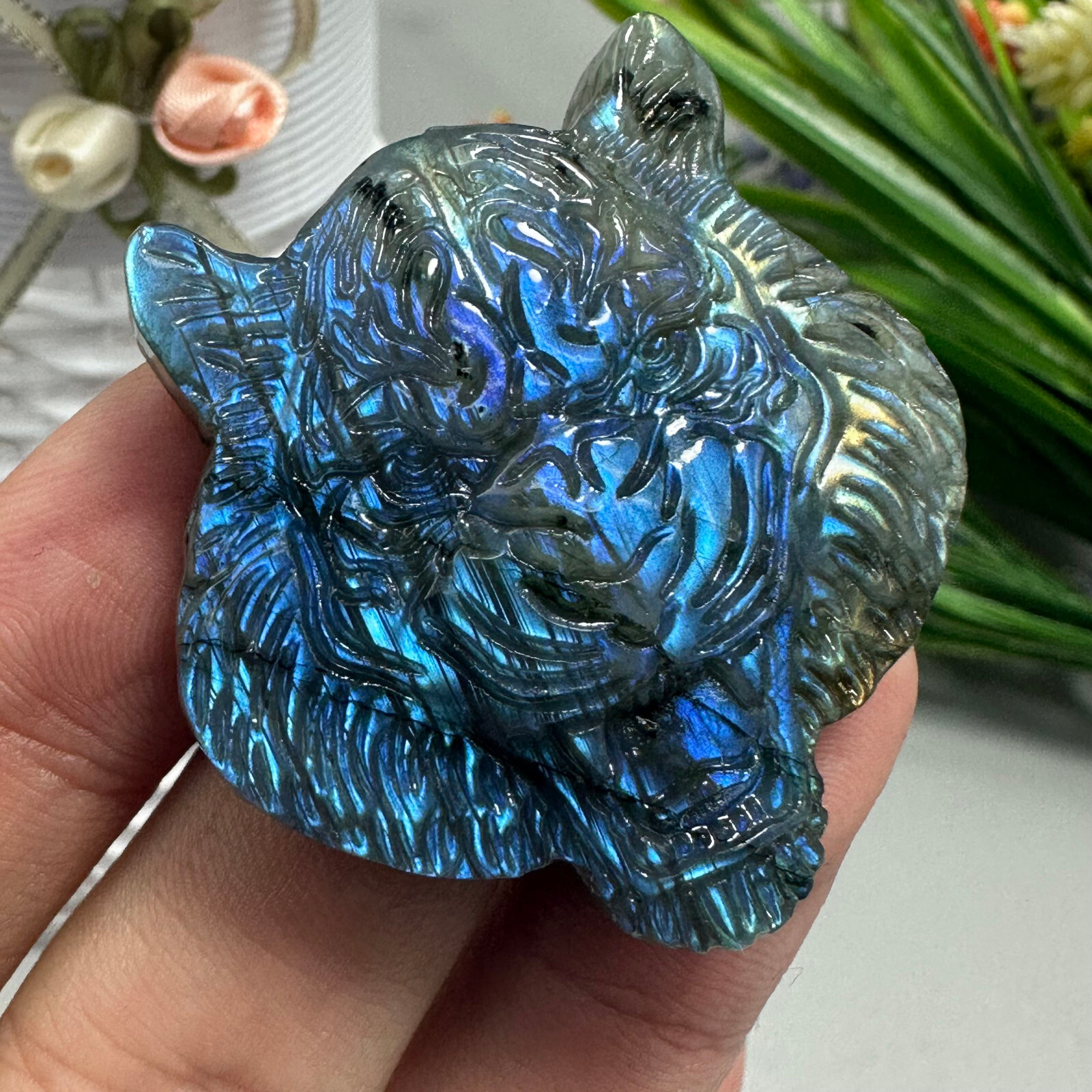 Natural Labradorite Carved Tiger Skull Quartz Skull Crystal Specimen Reiki Heal