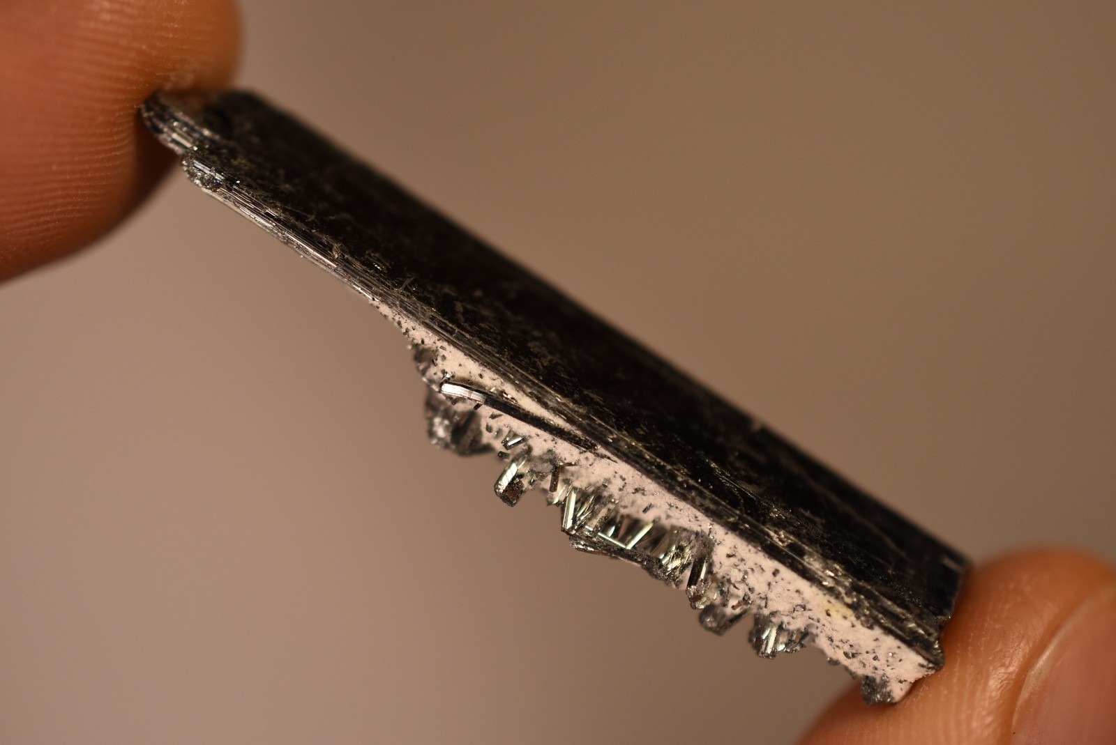 *STIBNITE* Crystal Specimen 4.8cm 7.3g Natural Rough China