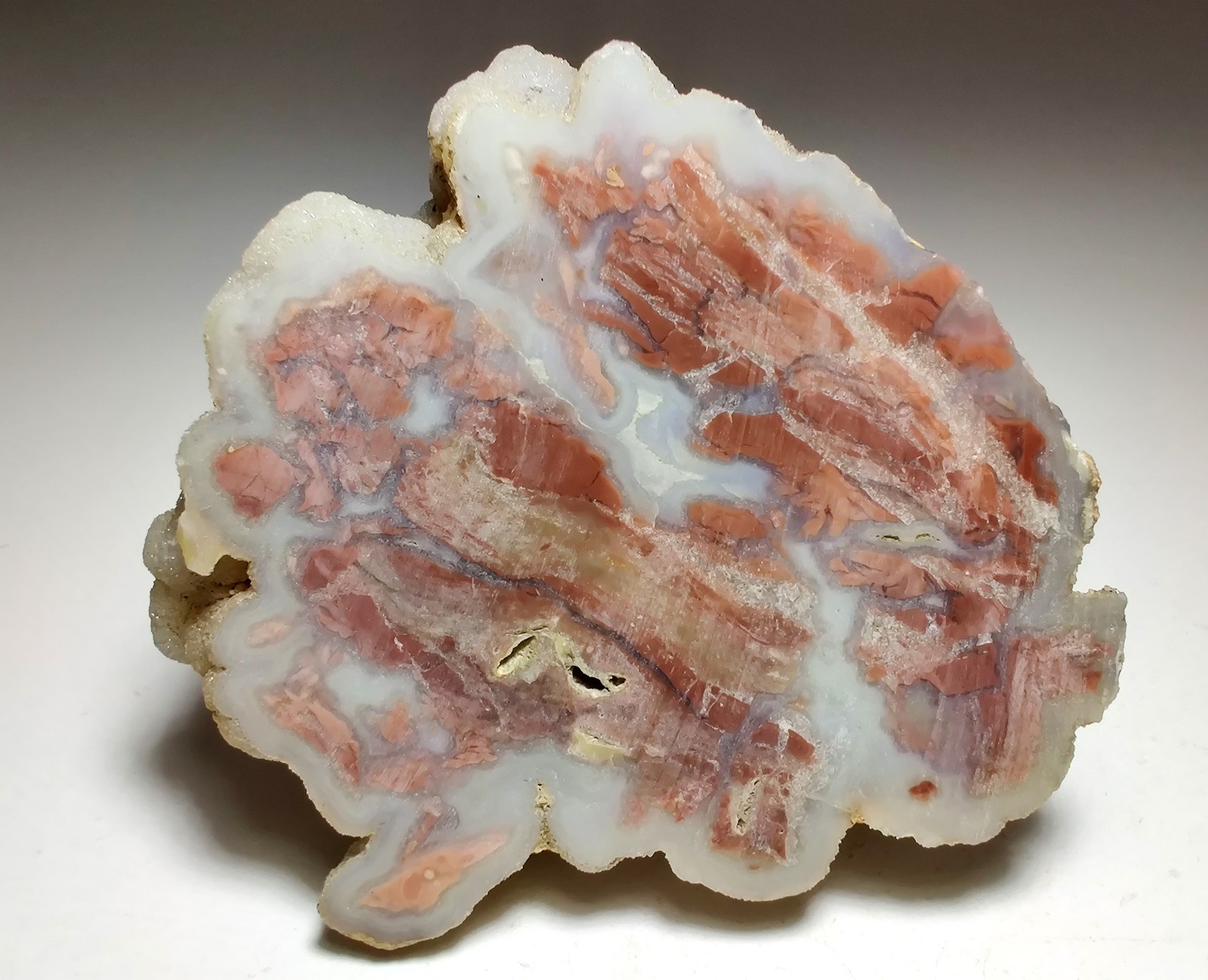 Excellent Youngite specimen, fluorescent. Guernsey, Wyoming. 232 grams.