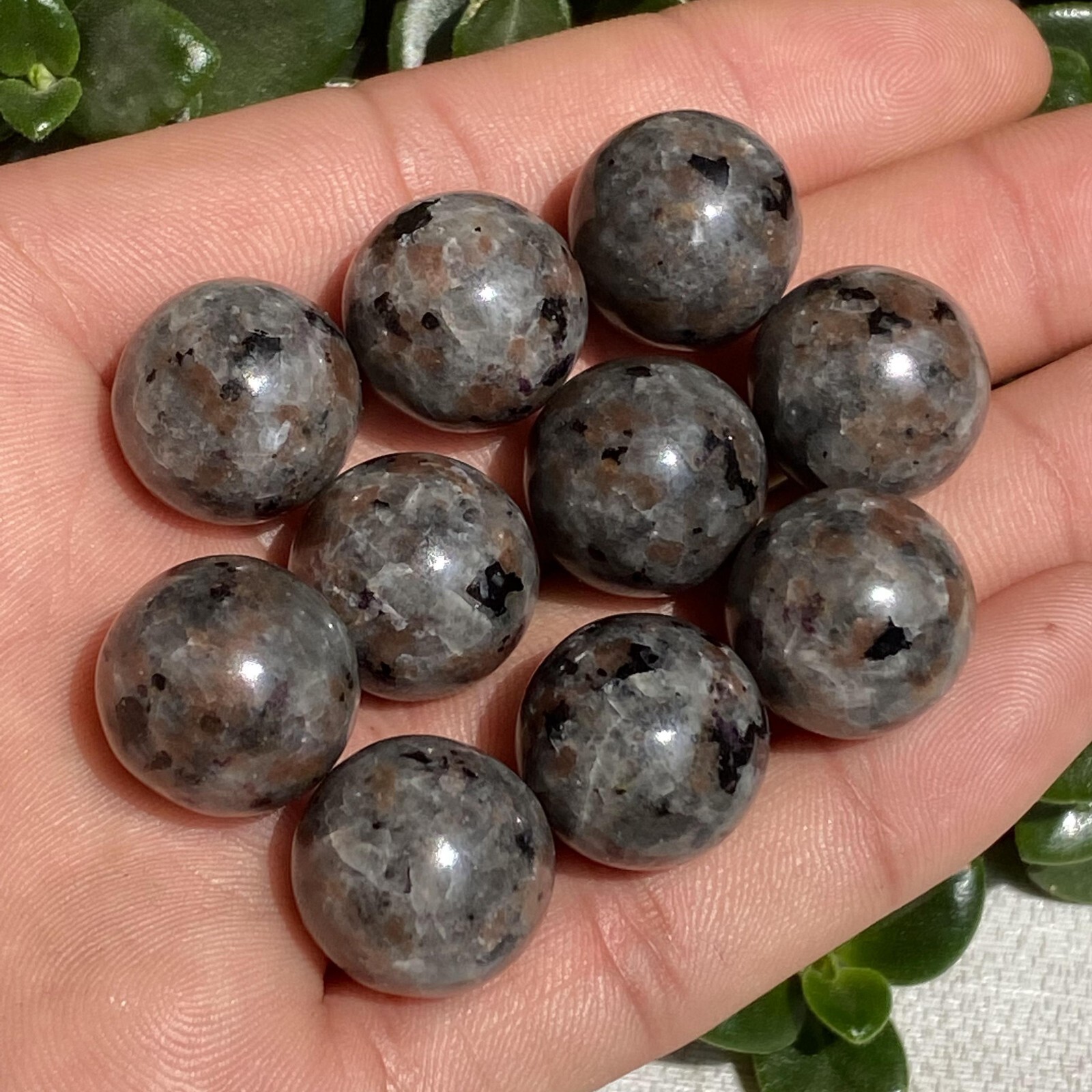 10pcs Natural Yooperite Ball Quartz Crystal Sphere 15mm+ Polishing Healing