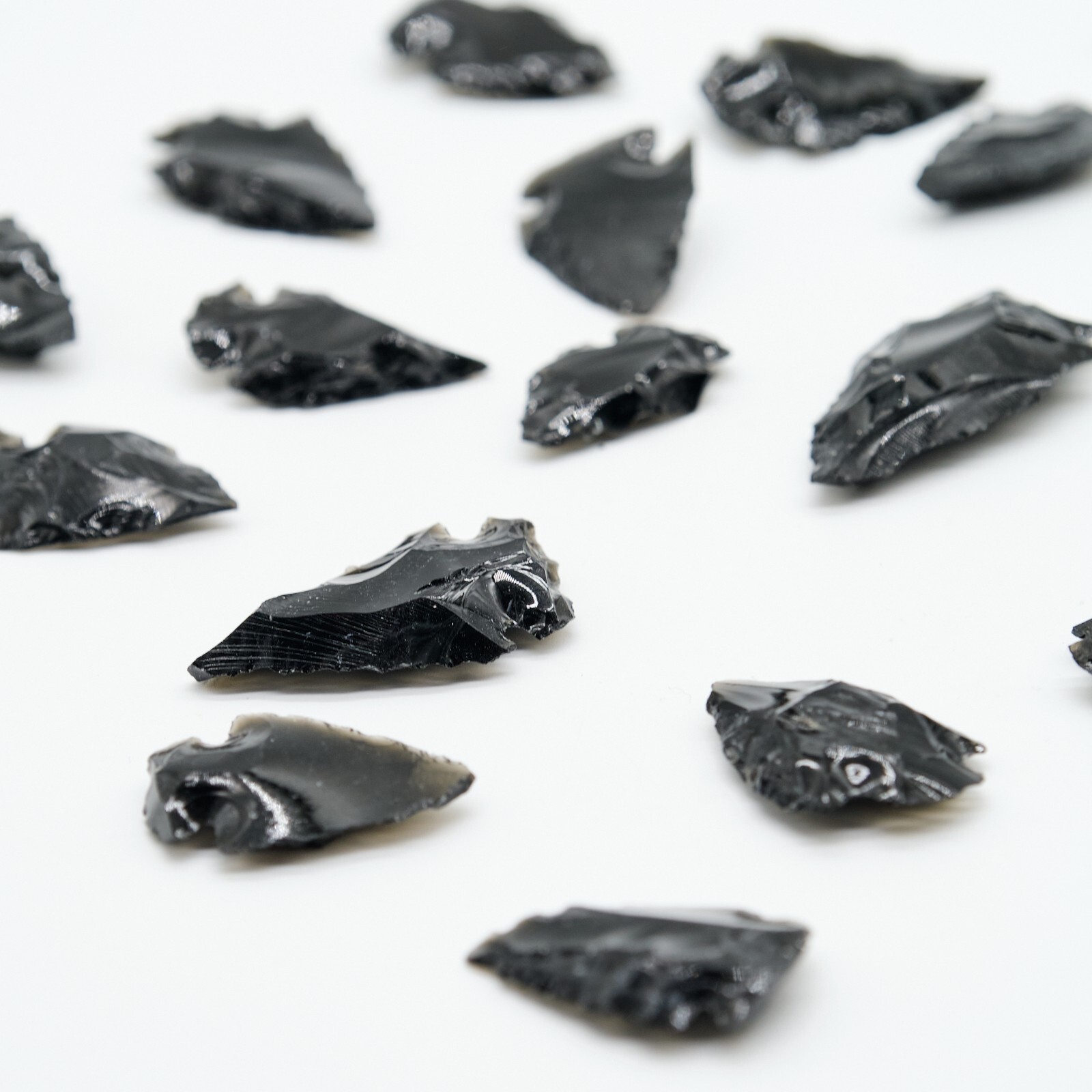 Black Obsidian Arrowhead Pendant Raw Point Carved Dragon Glass 3-5cm x 3 Pieces