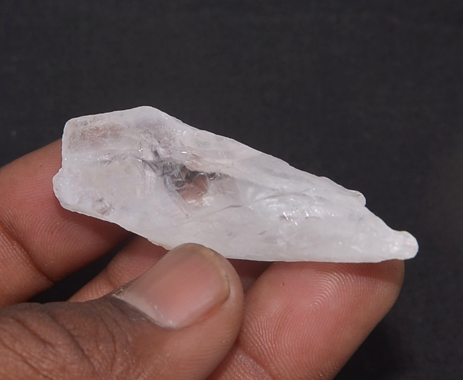 77.35 Ct Natural Clear White Quartz Crystal Cluster Rough Healing Specimen