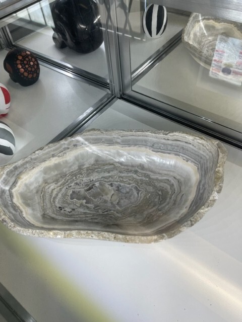 Natural Stone bowl, beautiful natural design. Artist is from Belize.