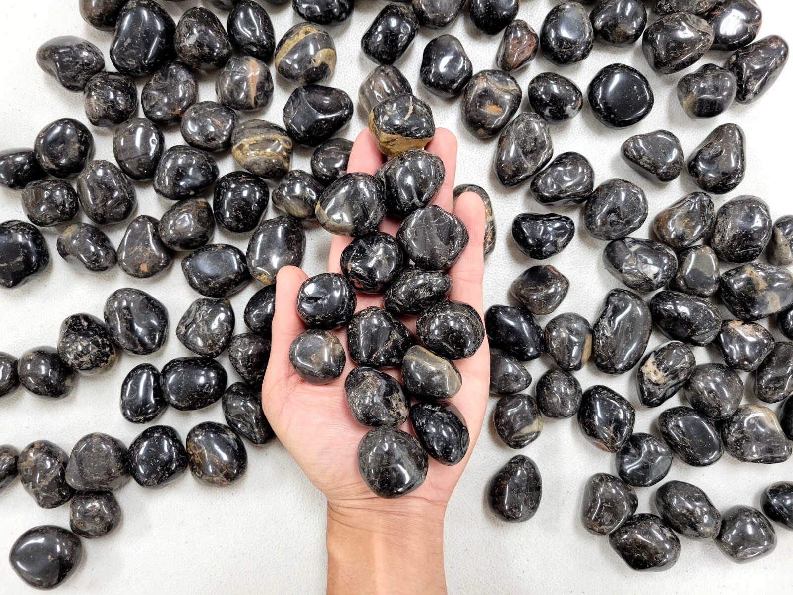TUMBLED BLACK ONYX CRYSTAL STONES 1″ to 2″ MEDIUM SIZE GEMSTONES BULK POLISHED