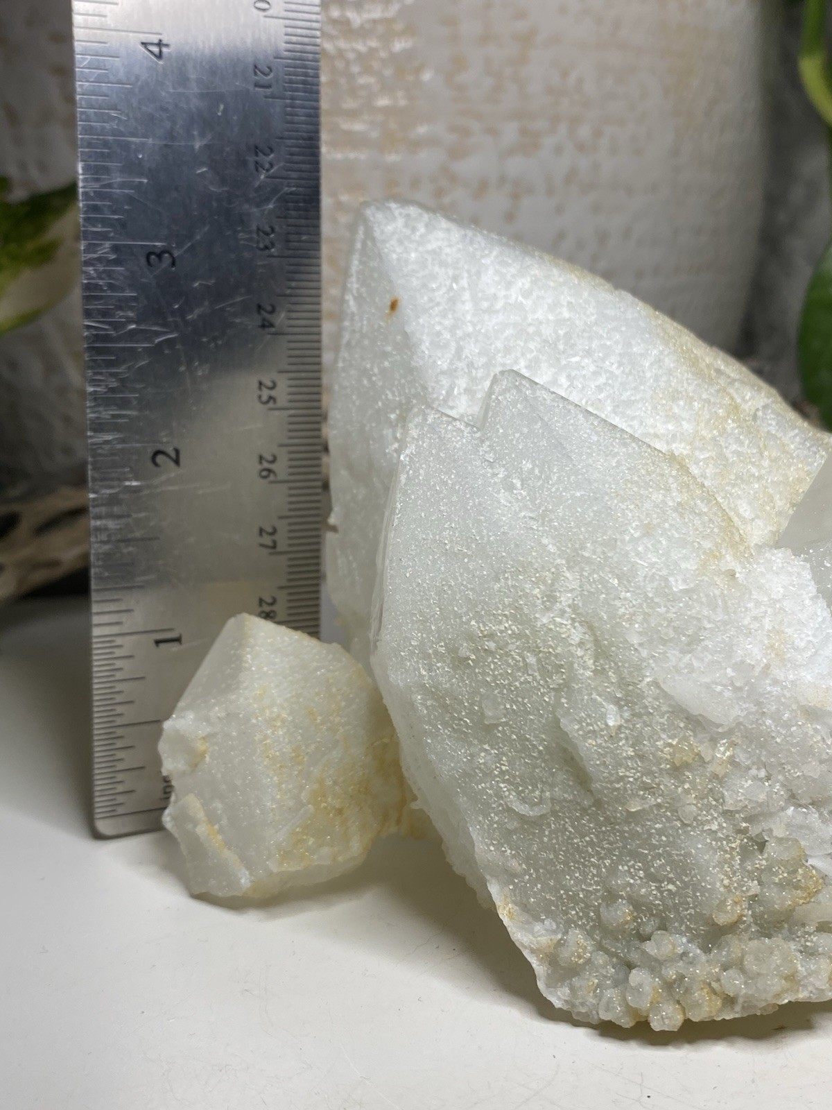 2 Lb 6.35 Oz Druzy Candle Quartz Specimen