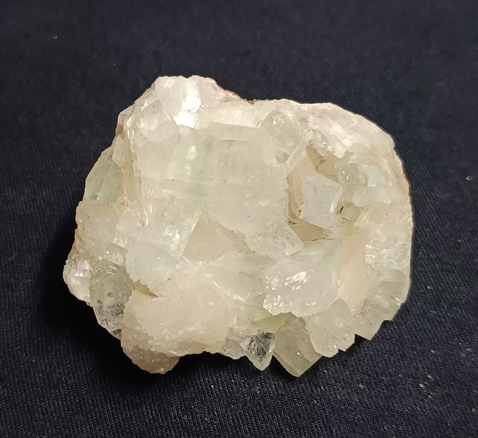 APOPHYLLITE AND STILBITE NATURAL MINERALS STONE