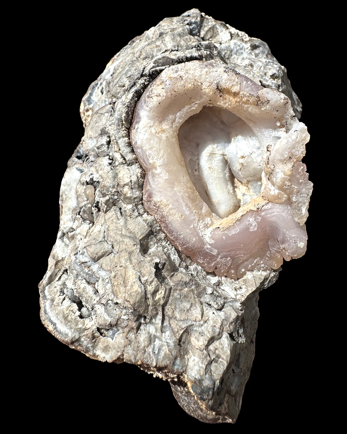 1.5 LB Unique Quartz Vug Agate Geode for display from United States