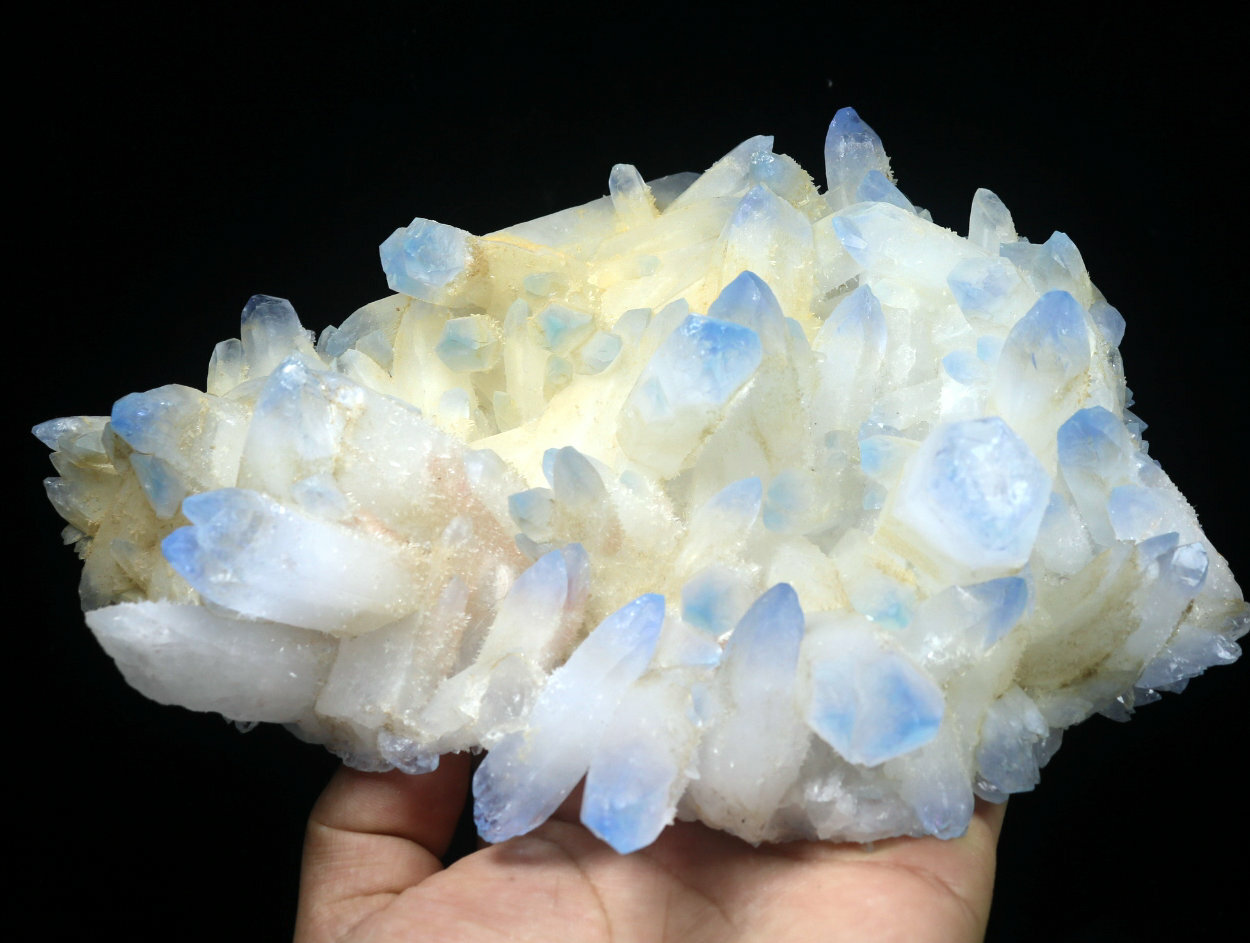 2.45 lb Rare Beatiful Blue Tibetan Ghost phantom Quartz Crystal Cluster Specimen